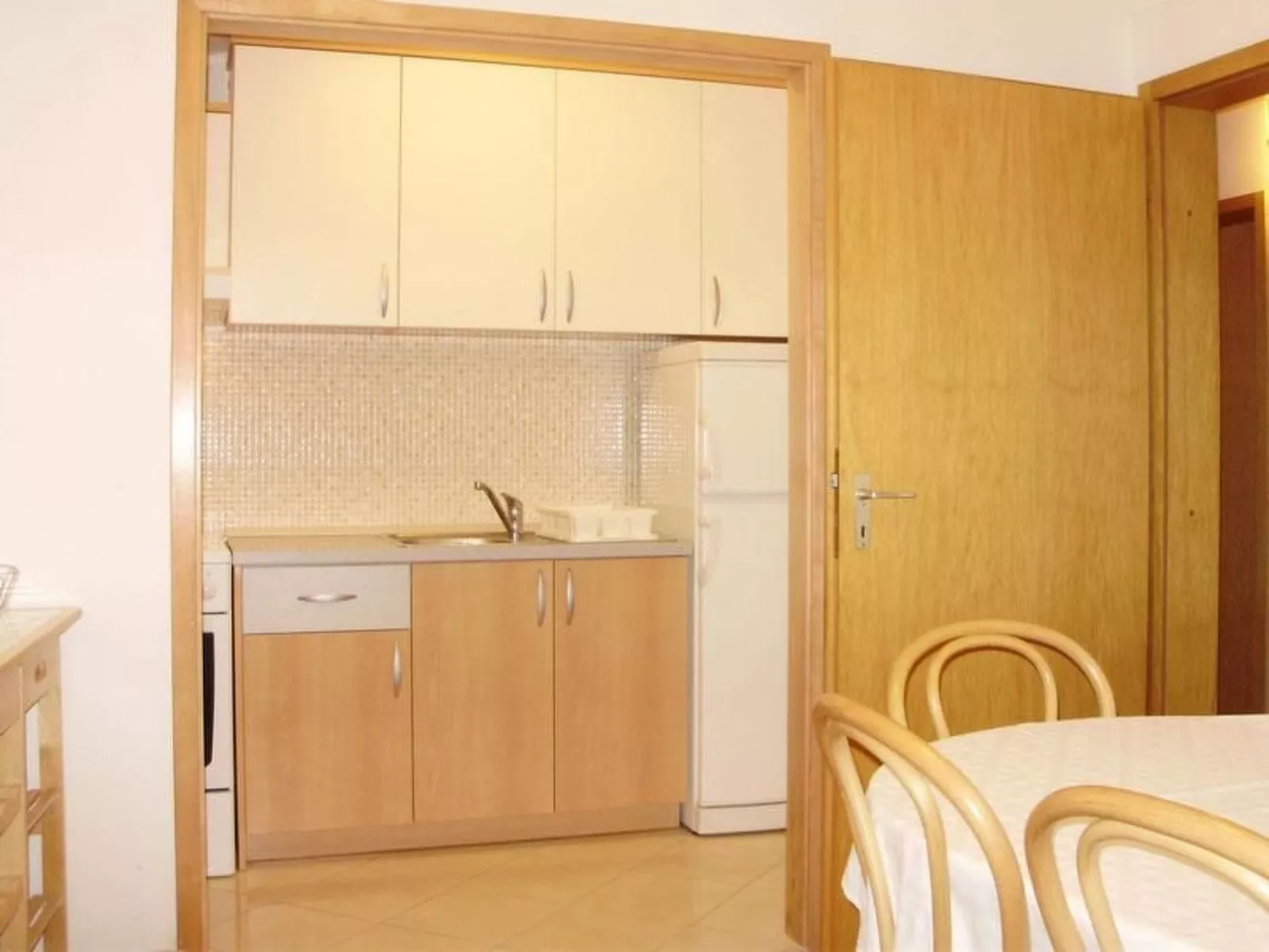 "Levant Ventus Makarska"-Image-tags.info