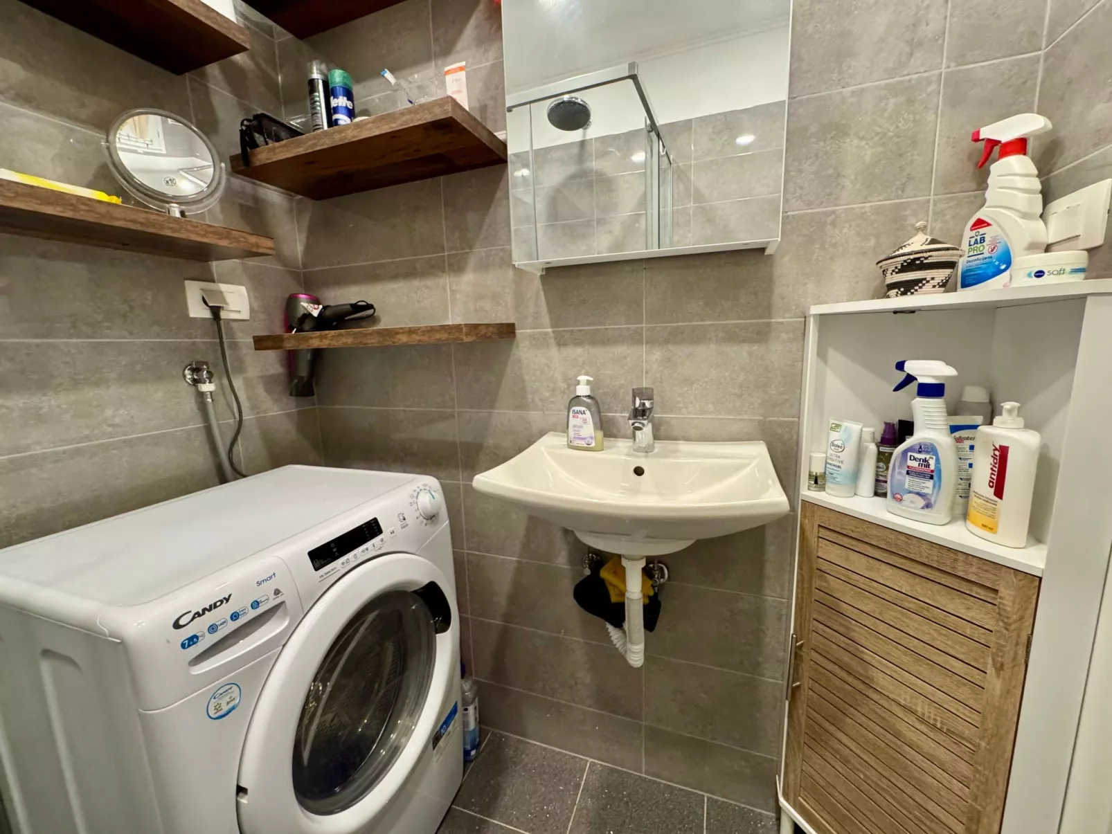 Apartment Toma 1-Drinnen