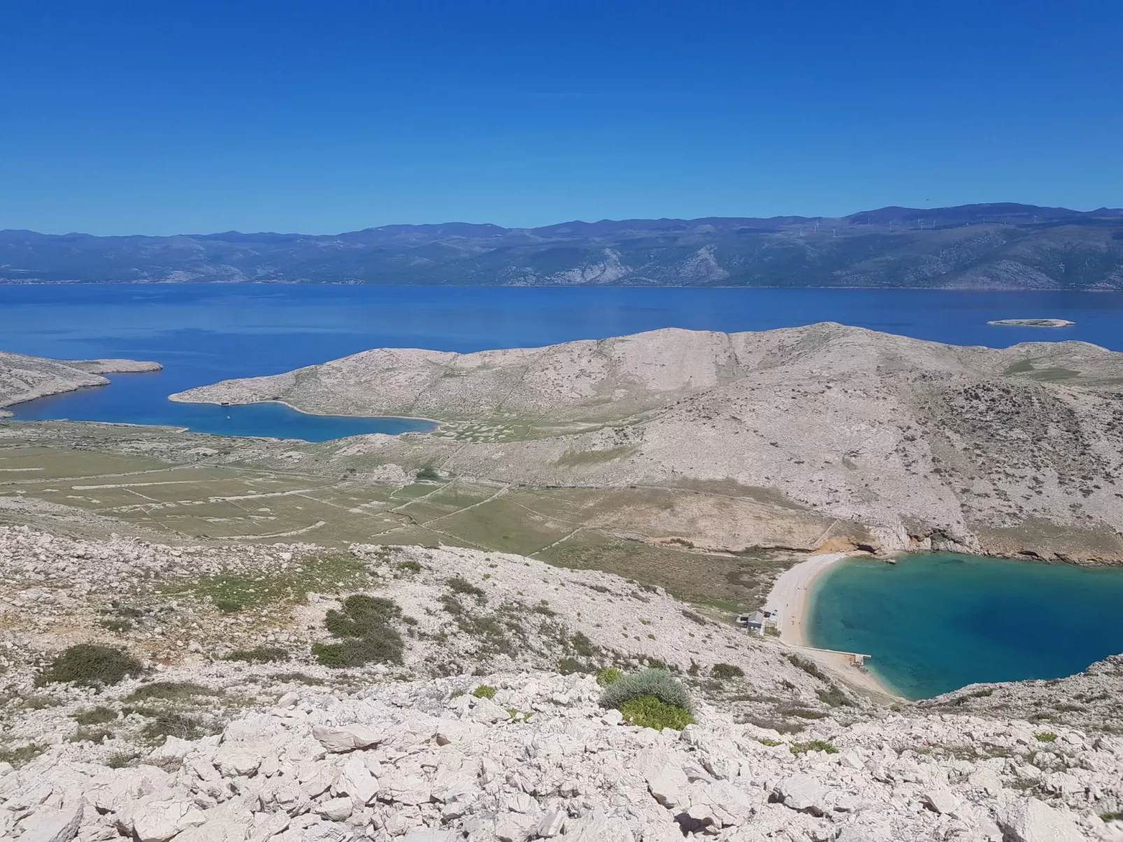 In Baška mit Eigenem Balkon - Draußen