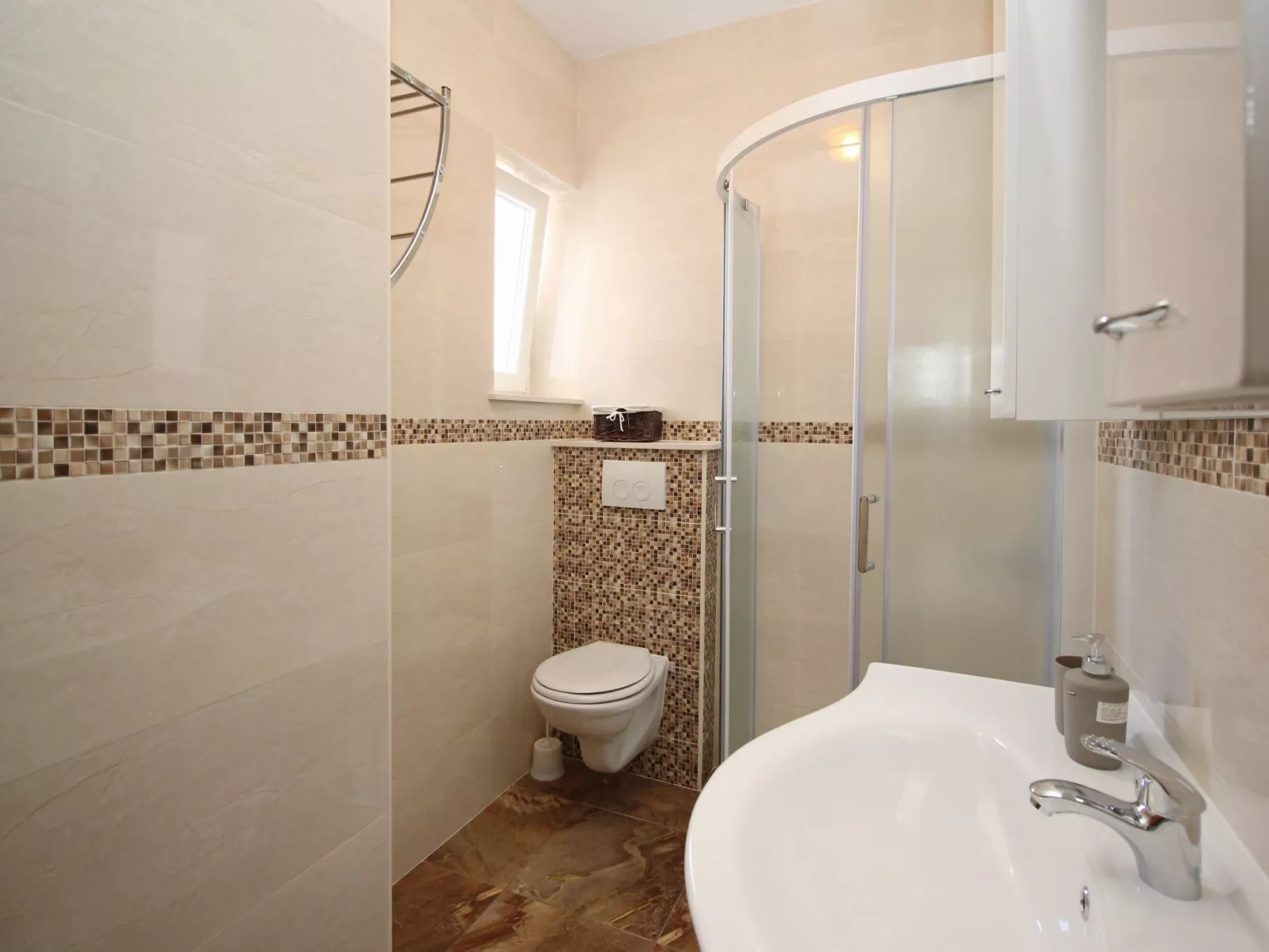 Wohnung in Baška mit Eigenem Balkon - Drinnen