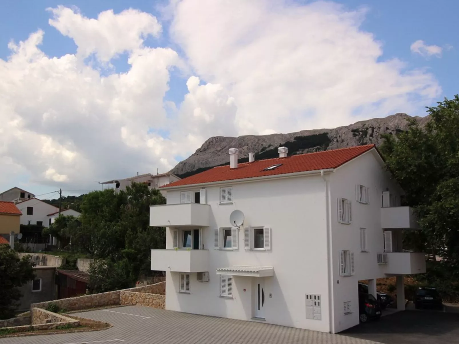 Appartement in Baška mit Eigener Terrasse-Draußen