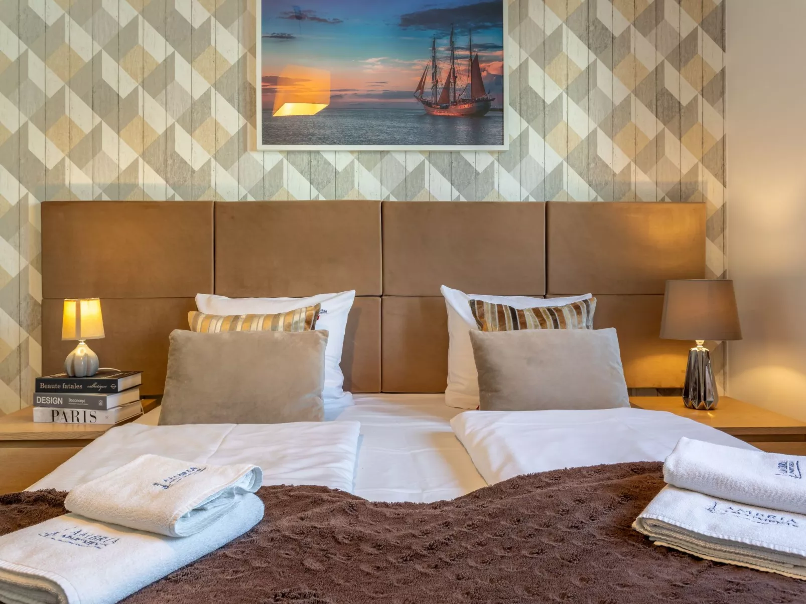 Platan 2-Image-tags.info