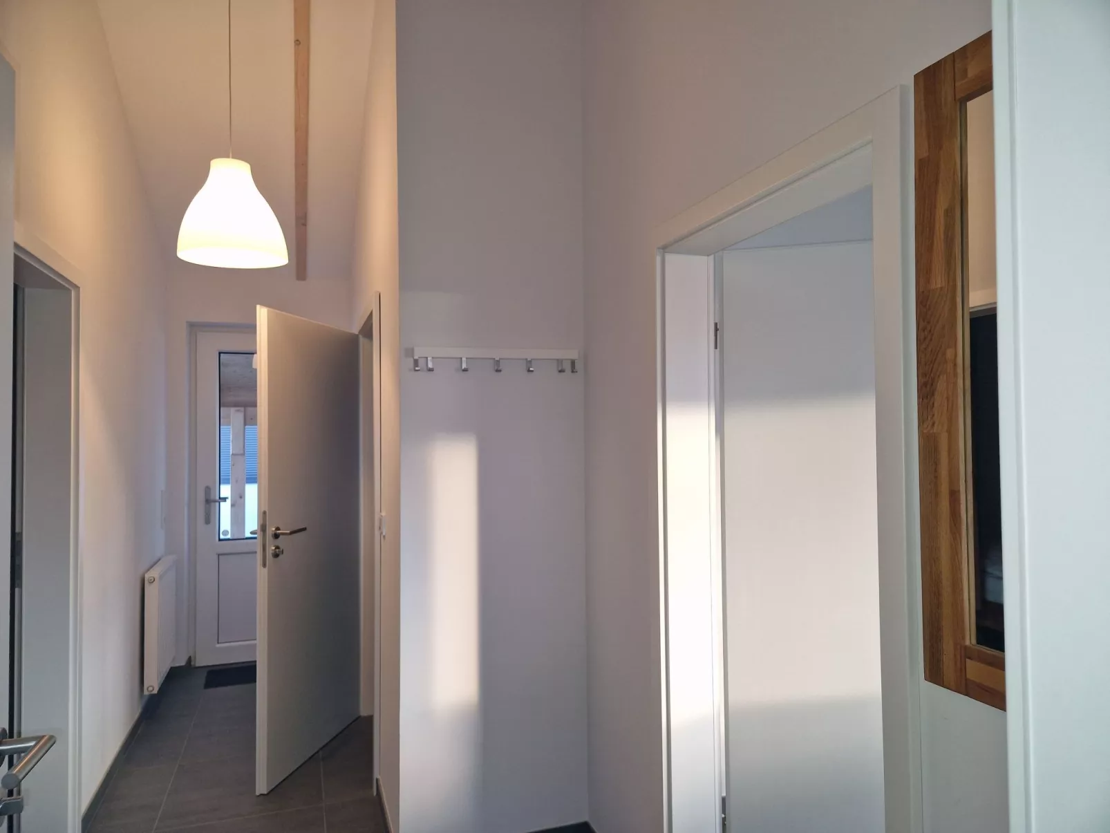 G28 Eingezäuntes Ferienhaus mit Infrarotkabine-Image-tags.info