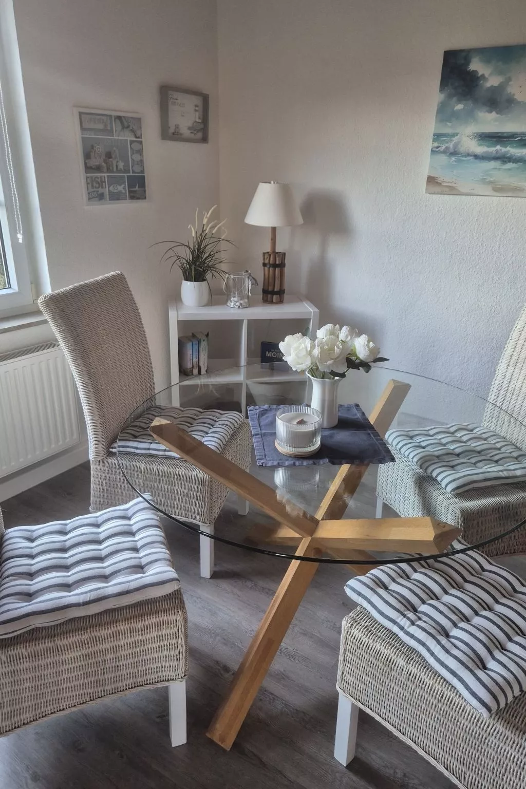 Mit Wintergarten und Garten am Deich-Inside