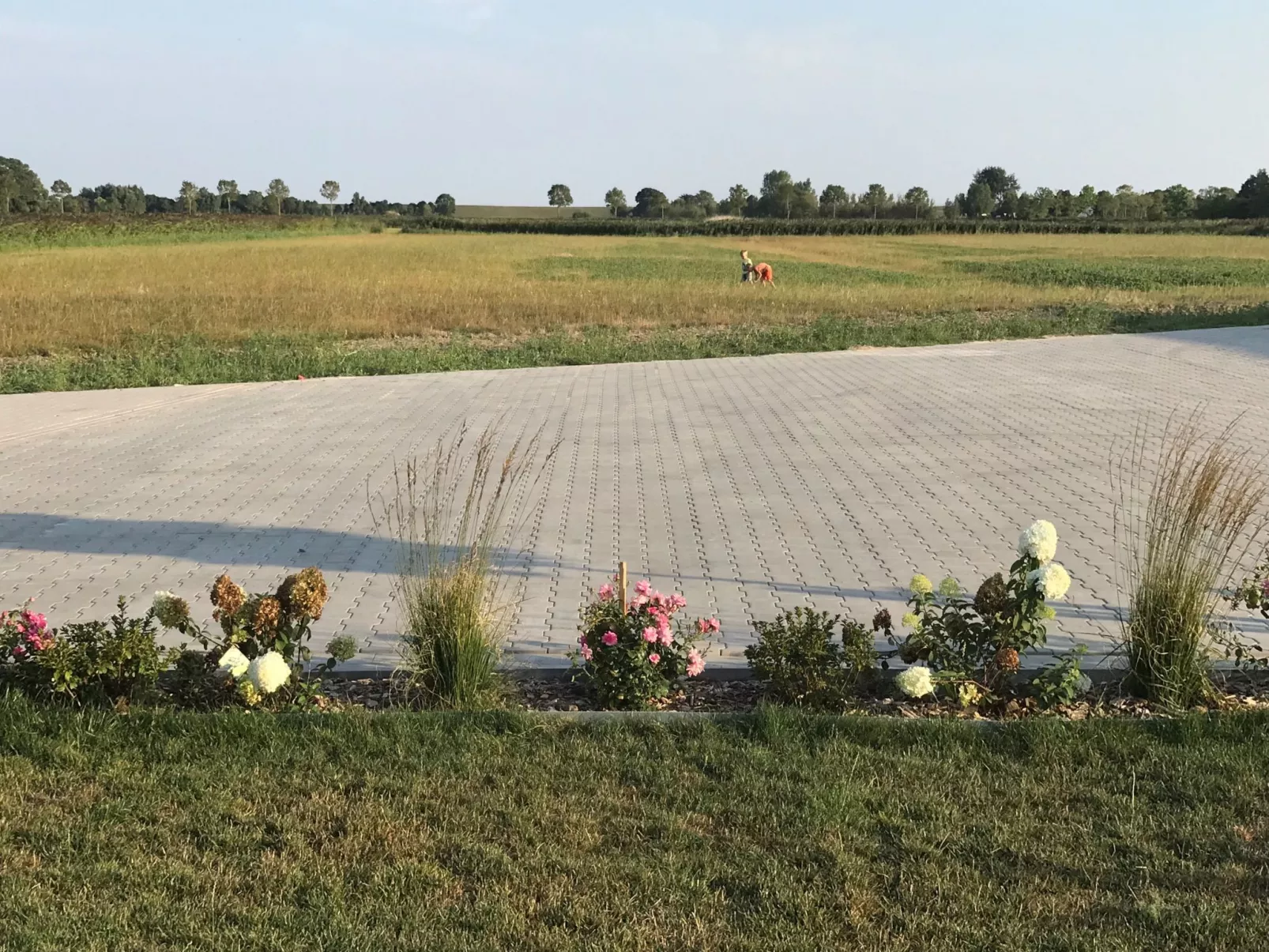 G13 Ferienhaus mit Garten und Fahrradschuppen-Outside