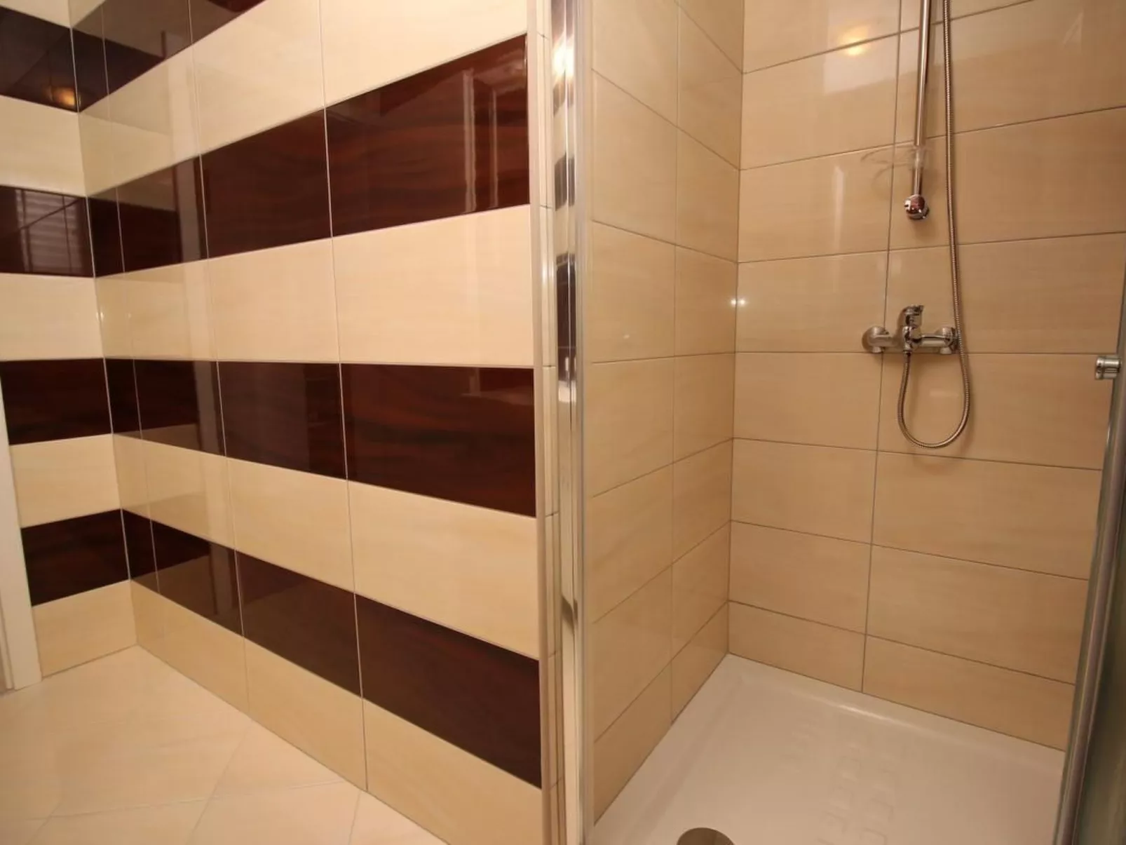 Gorica 2-Image-tags.info