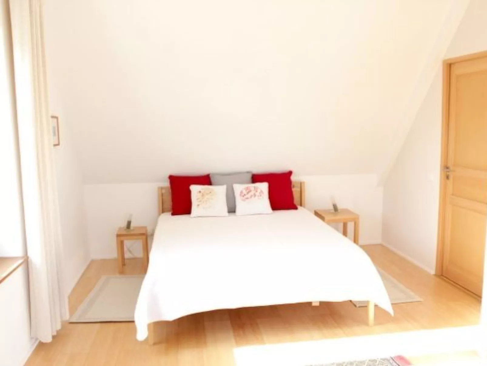 In Sourdeval Les Bois mit Garten-Inside