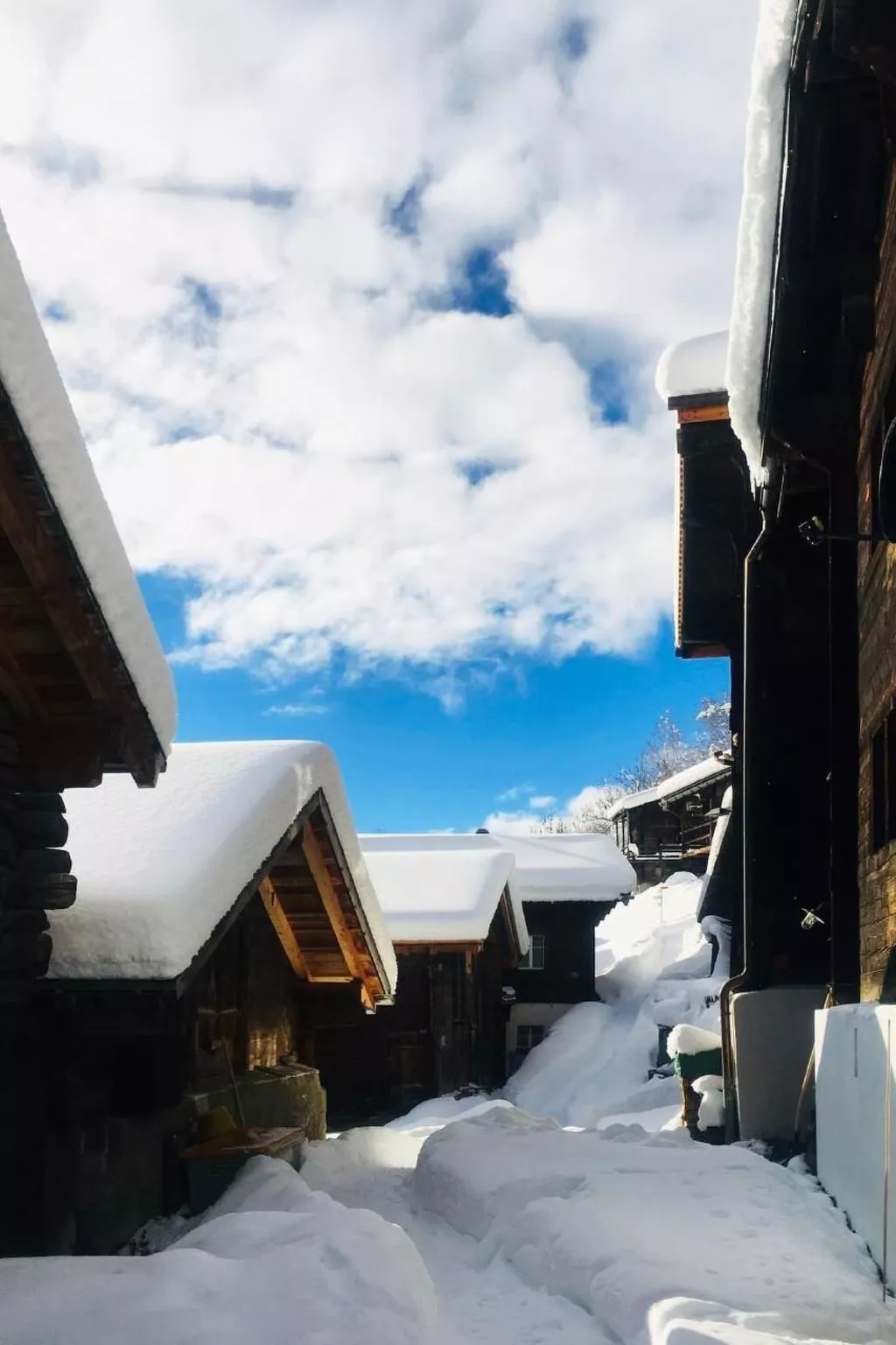 Spycher Niederwald-Draußen