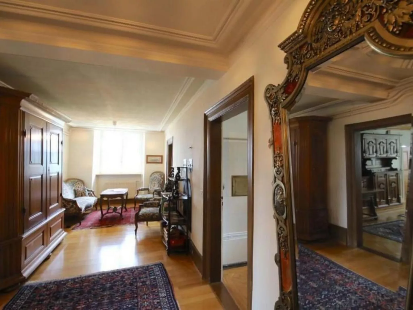 Schloss Heidegg-Drinnen