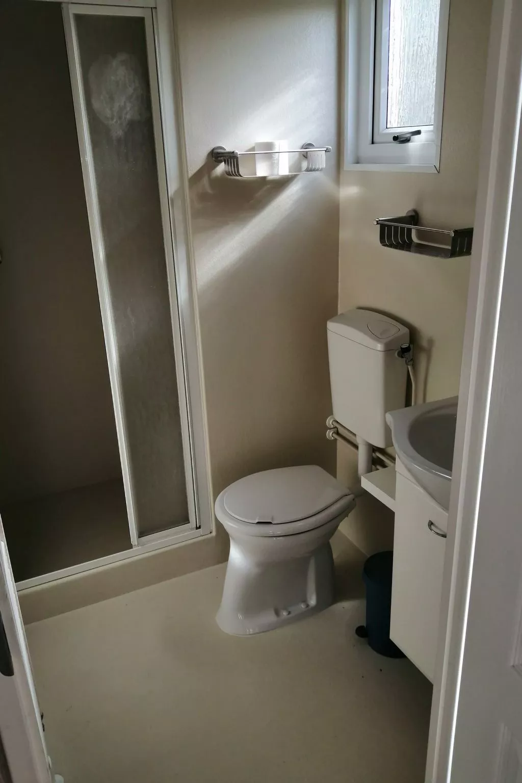 Gemütliches Chalet mit Terrasse-Drinnen