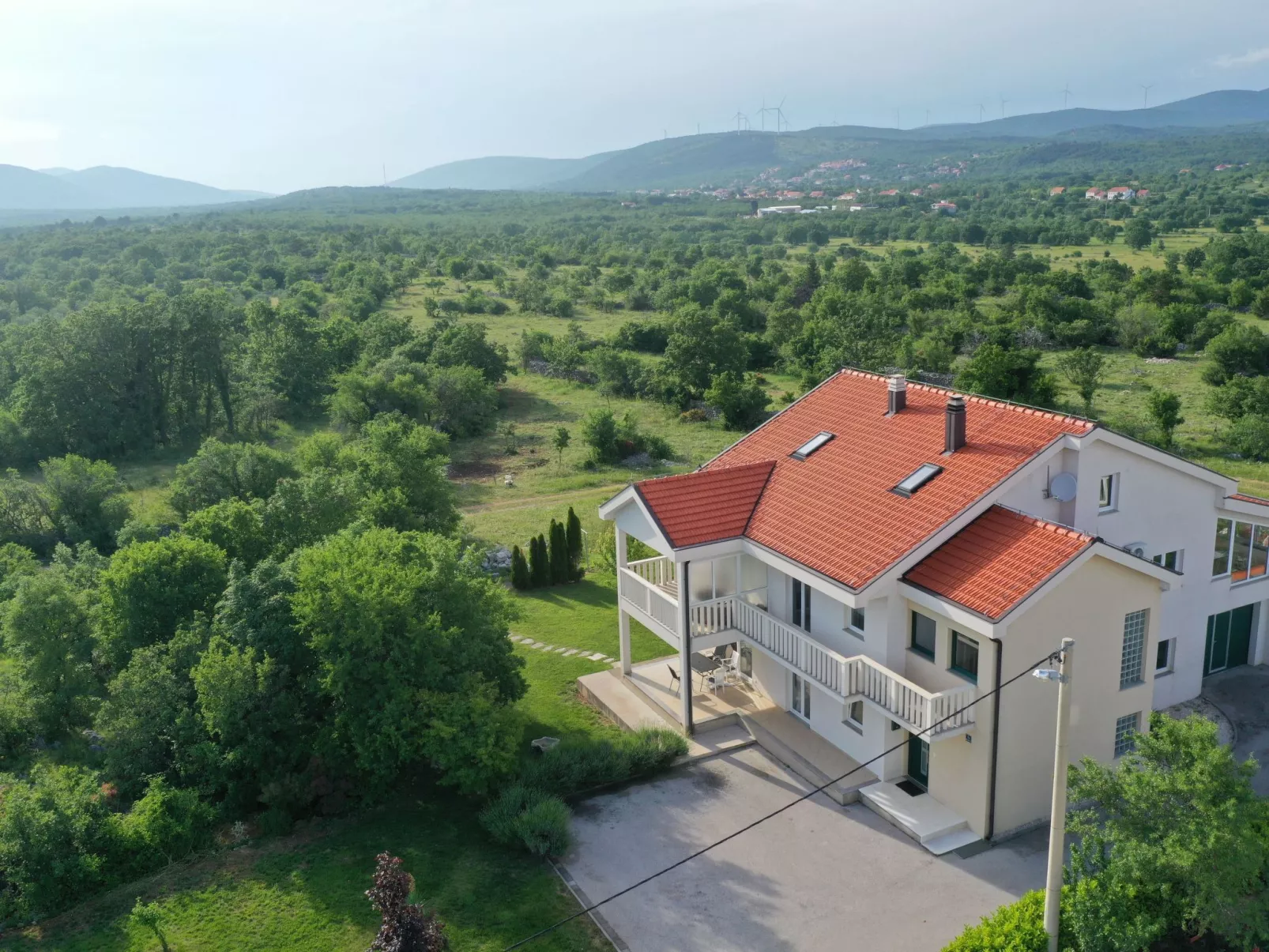 Villa Ivy mit perfekter Privatsphäre, Pool, Sauna - Dehors