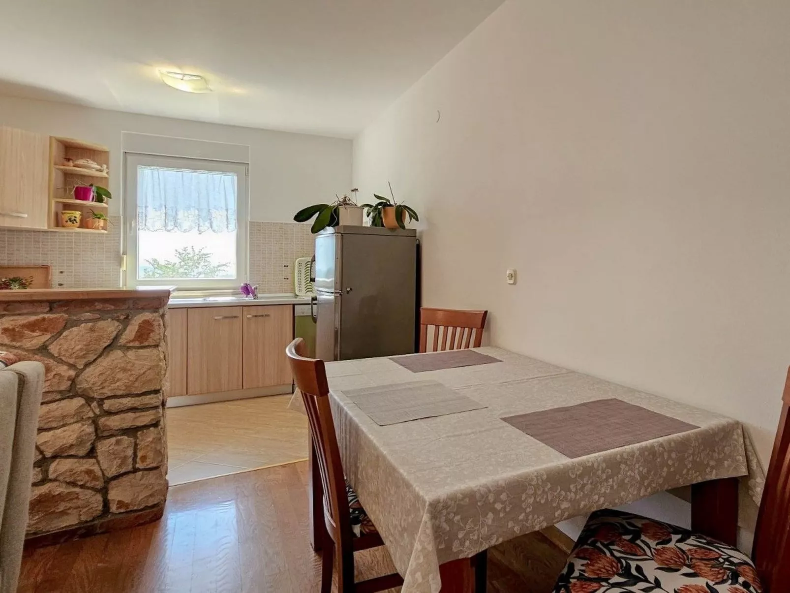 Wohnung "Ezia" mit Balkon-Inside