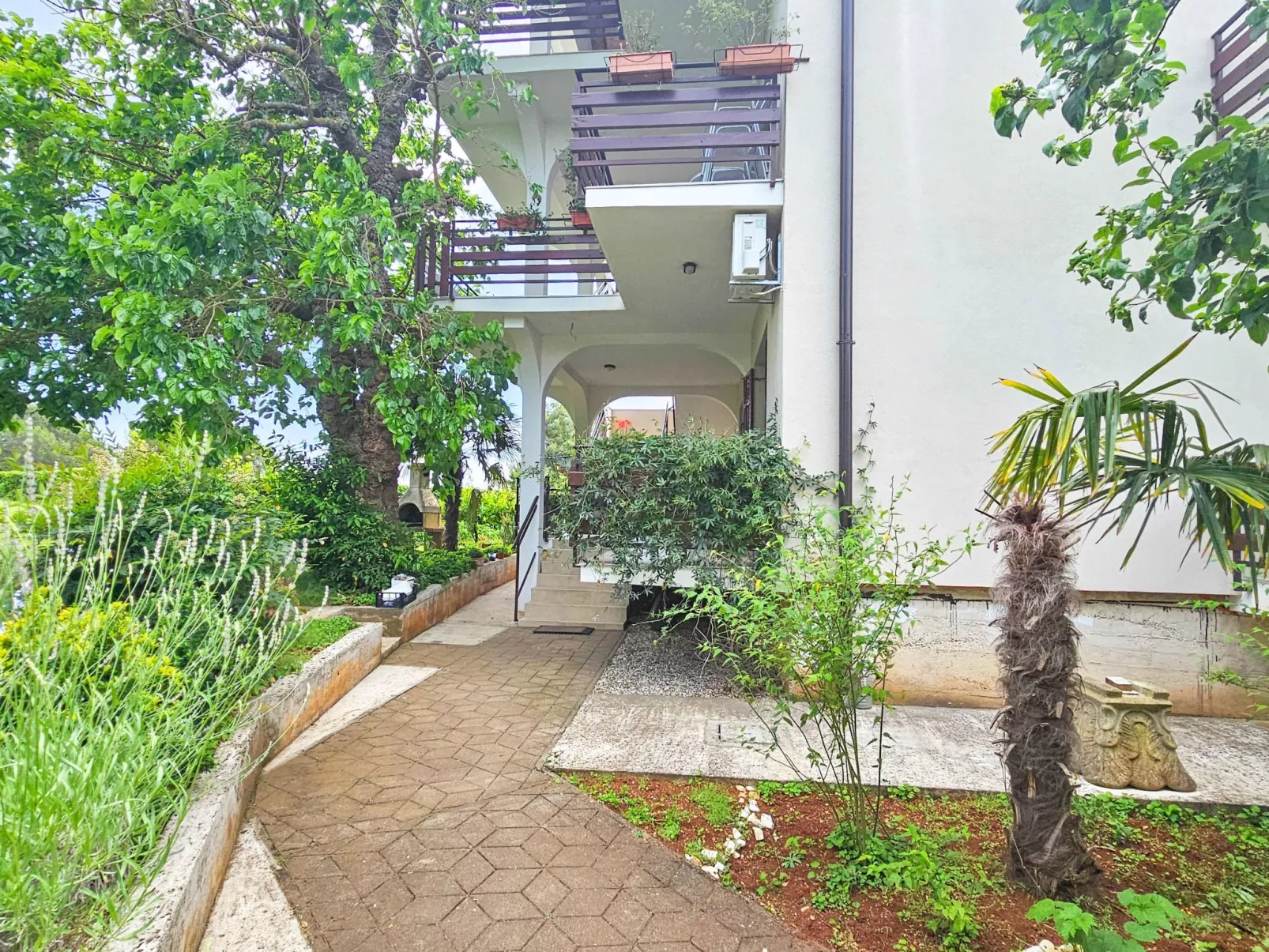 Für 4 Personen ca. 40 m&sup2; in Novigrad, Adriaküste Kroatien (Westküste von I-Draußen