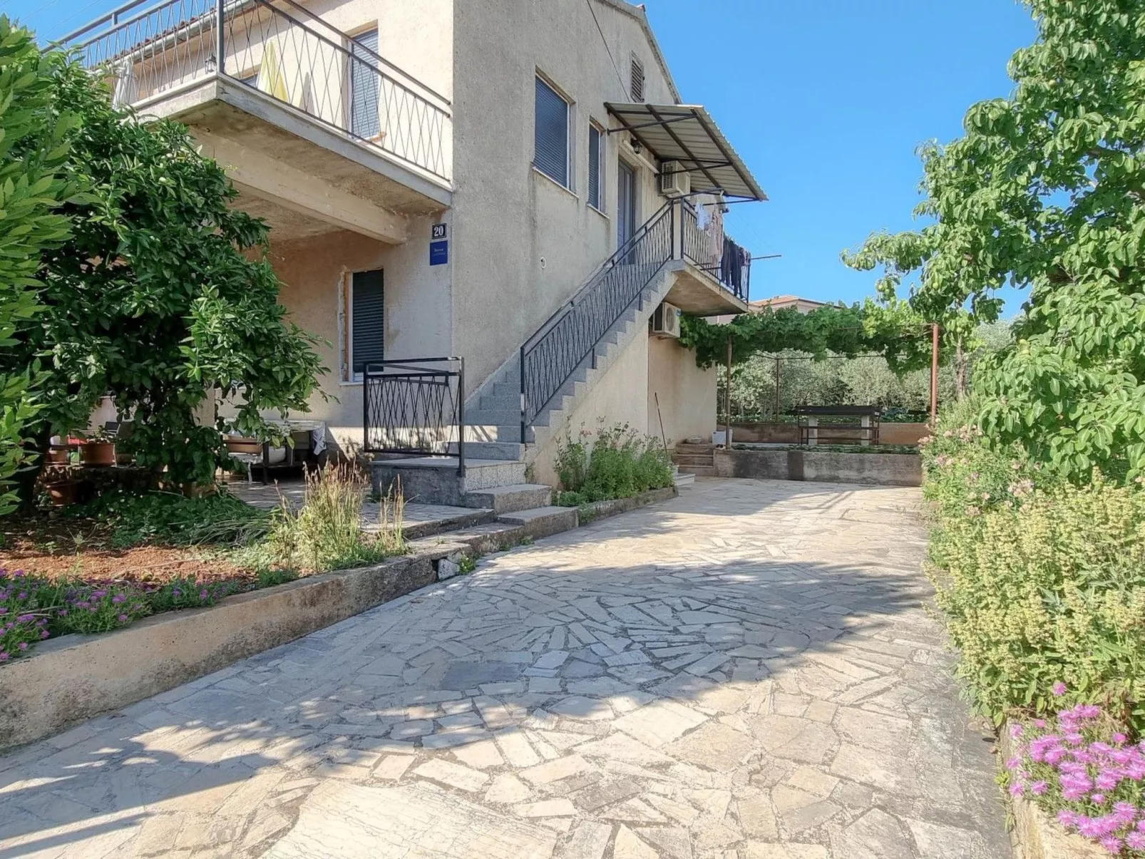 Wohnung "Ester" mit Balkon-Outside