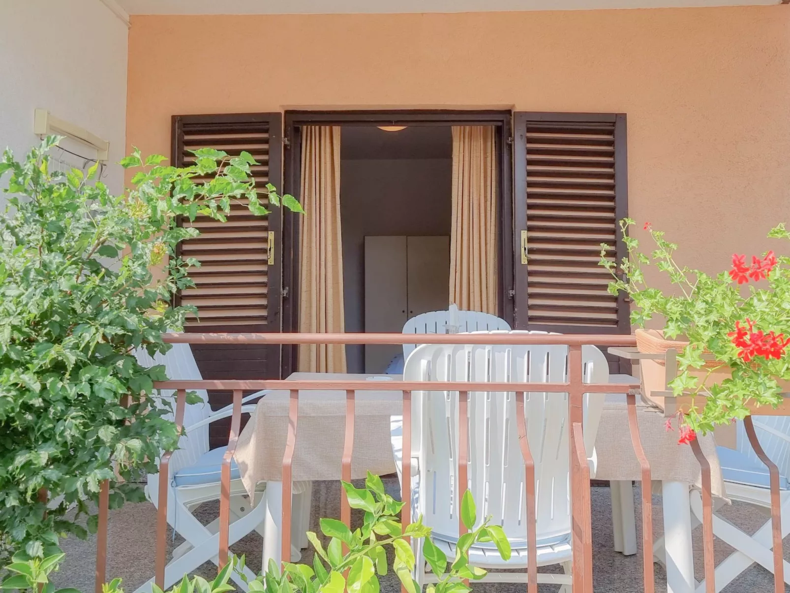 "Maria 4" mit Terrasse-Outside