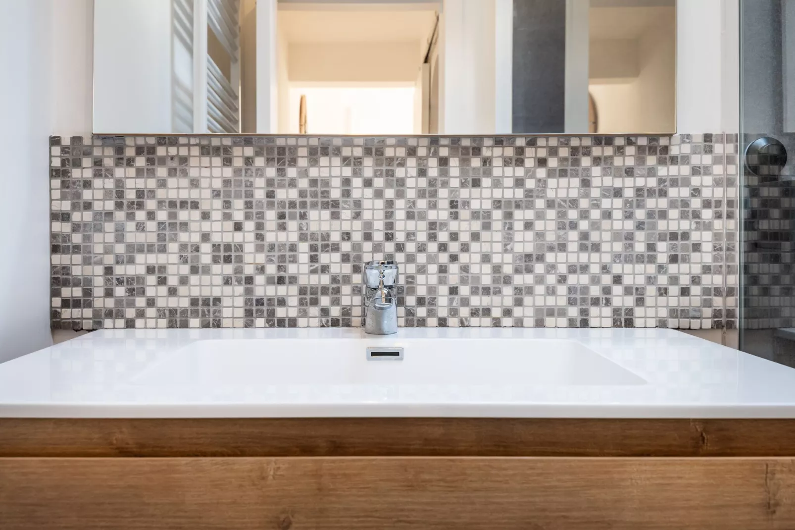 Fibi Home-Bathroom