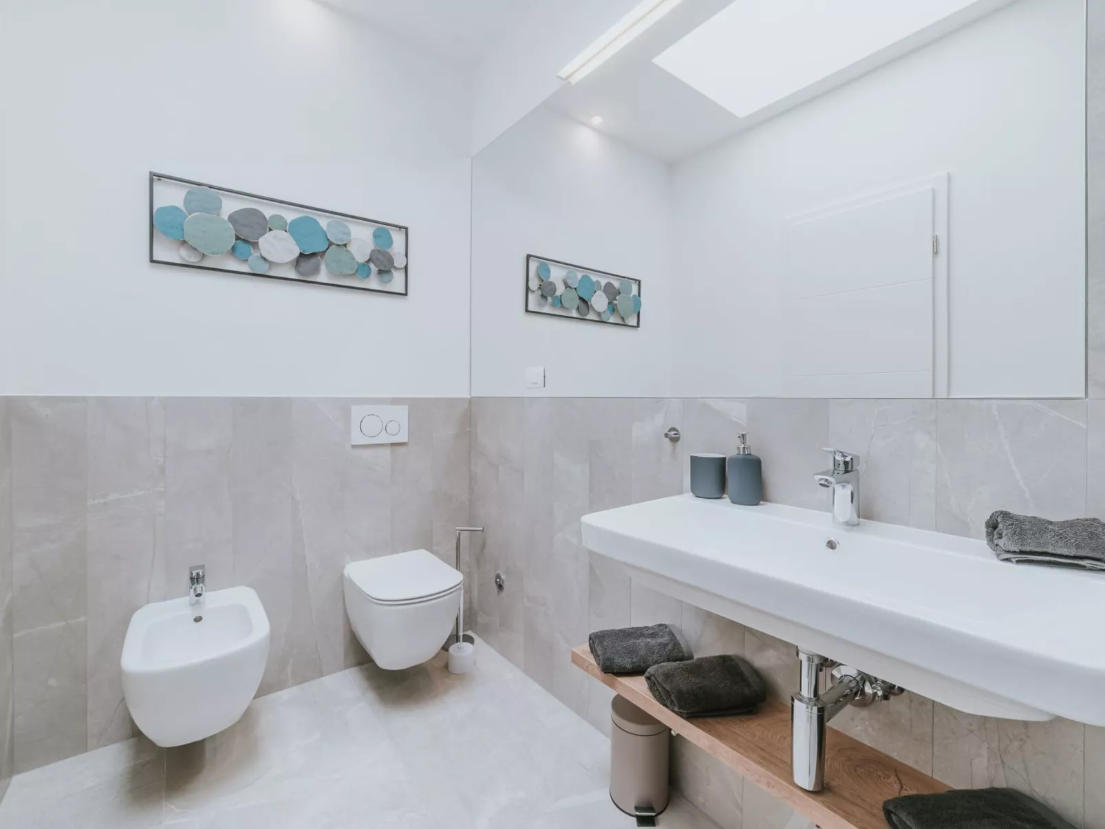 Haus in Novigrad mit privatem Pool-Inside