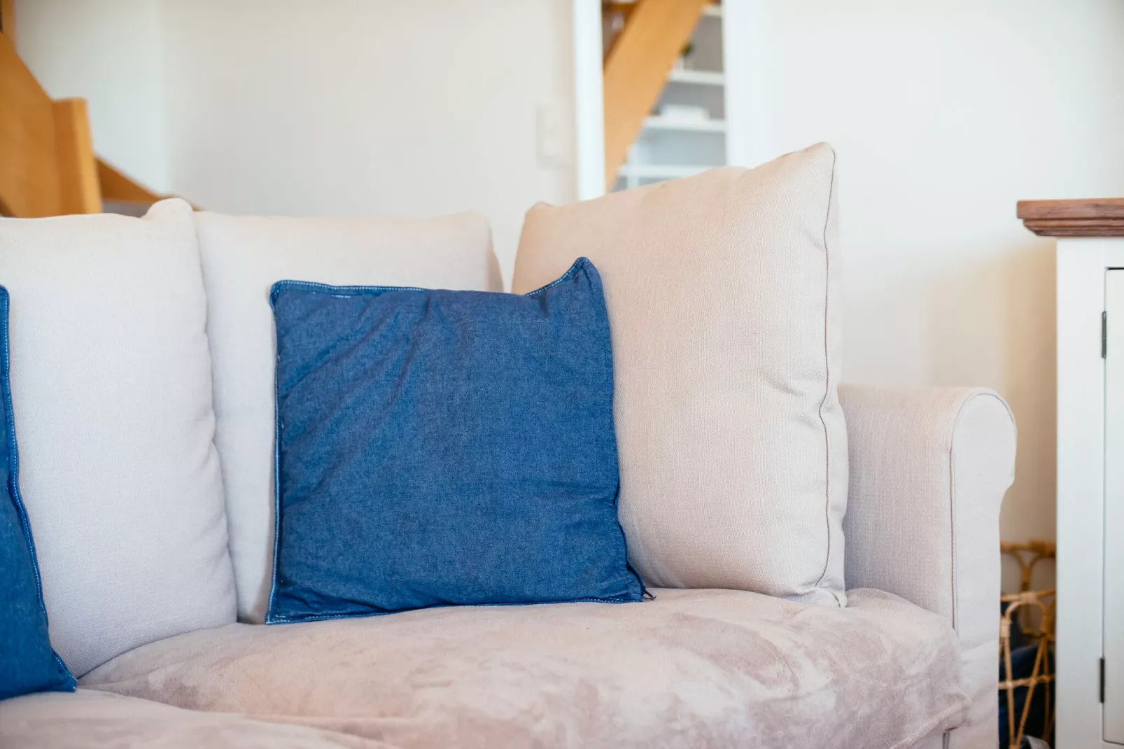 Alisee App 303-Living room