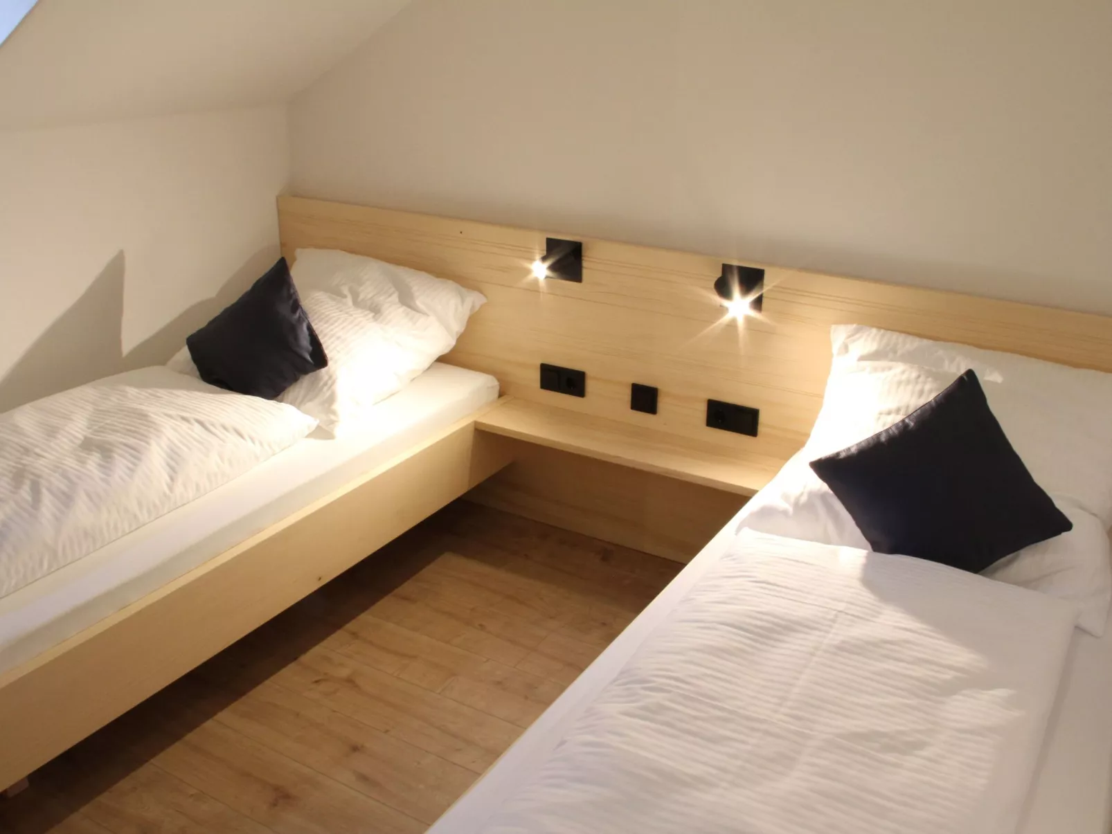 Schwalbennest-Drinnen