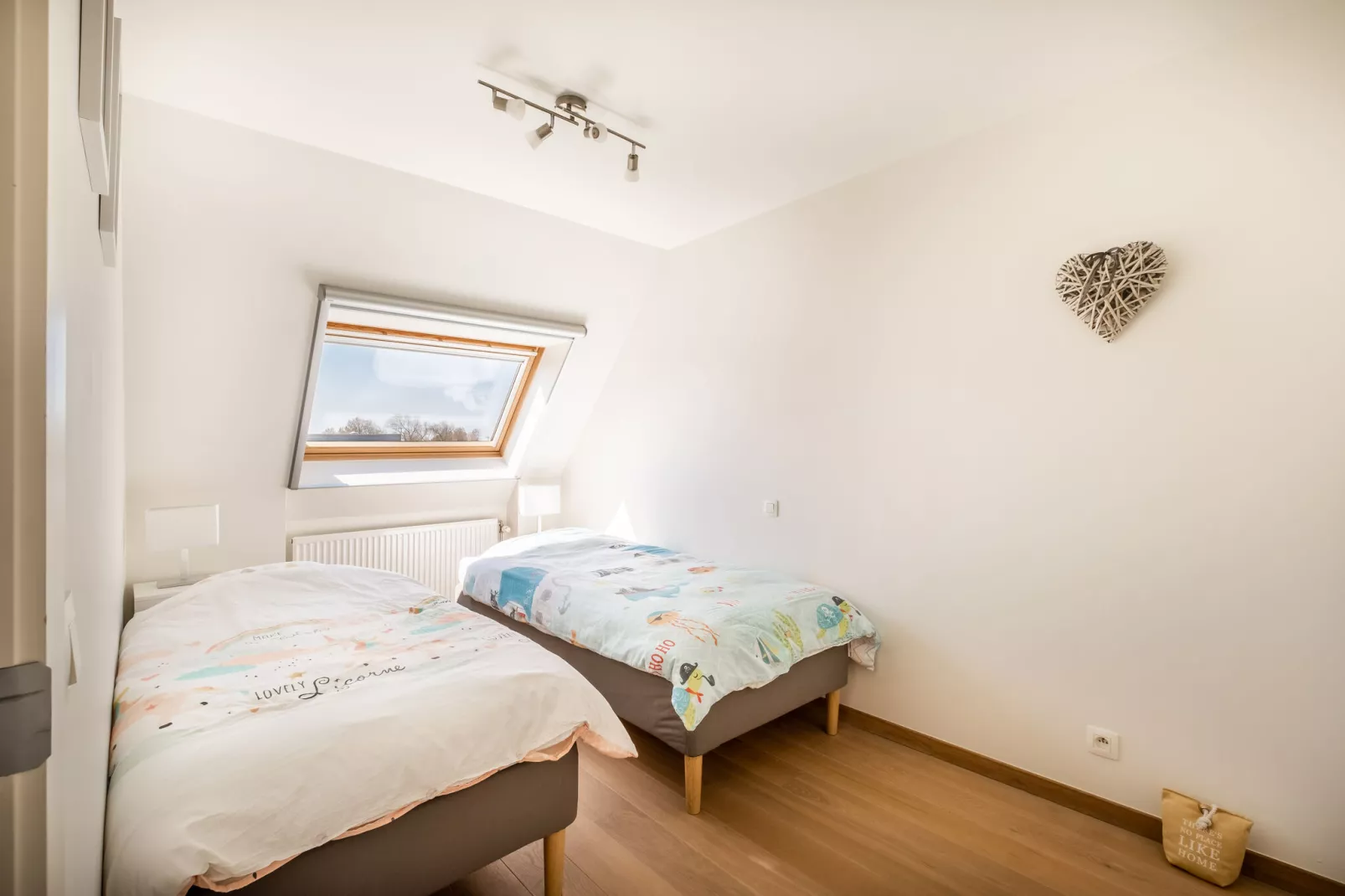 Alisee App 303-Bedroom
