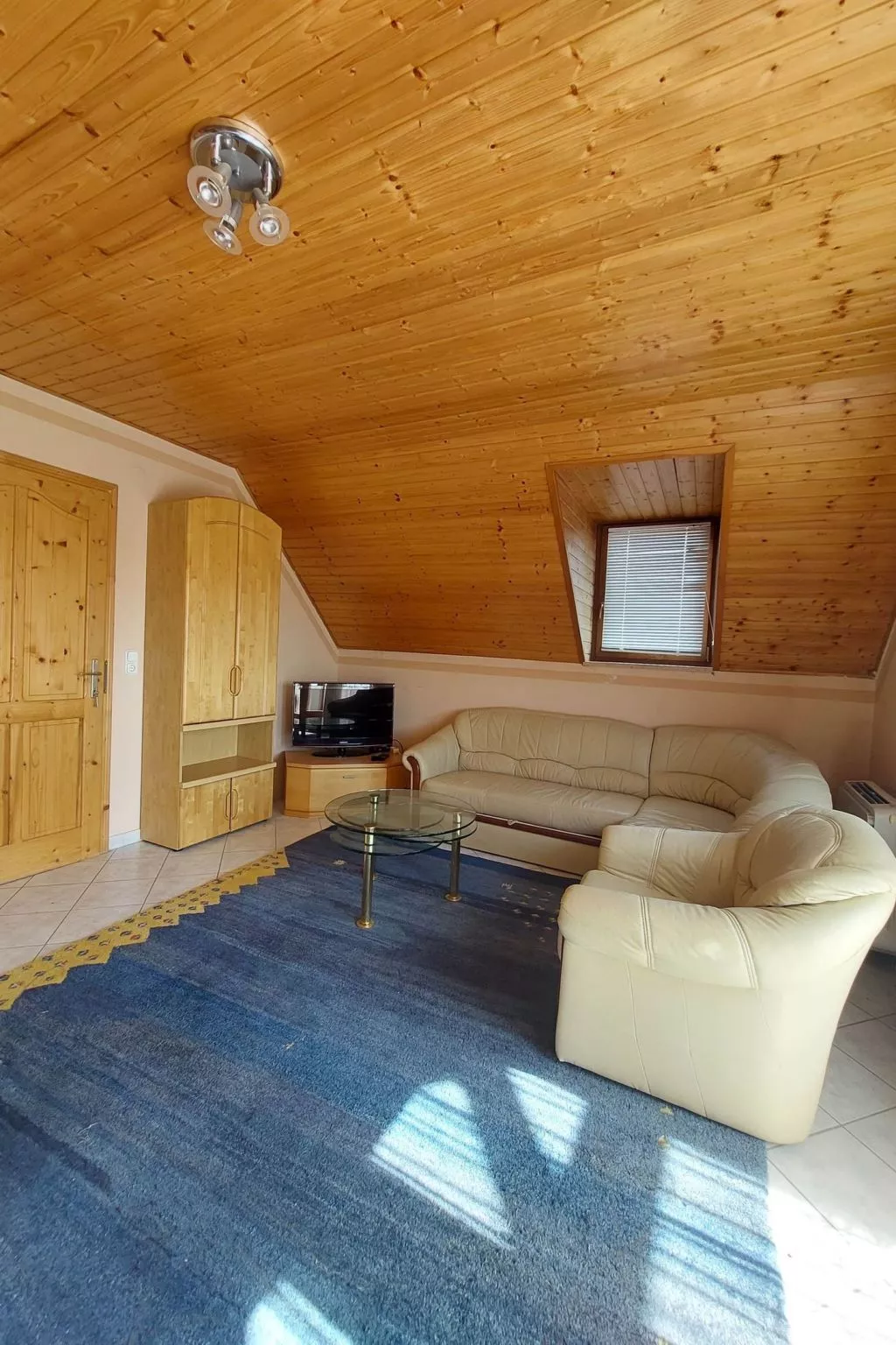 Schöne Ferienwohnung in ruhiger Lage-Dedans