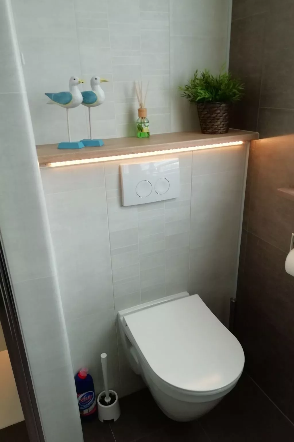 Einmalige, ruhige Ferienvilla im Grünen-Dedans