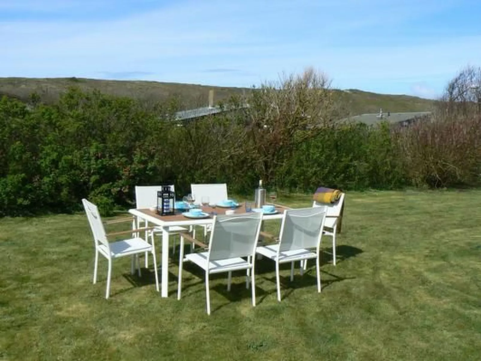 Schönes Ferienhaus Strandopgang in Julianadorp-Outside