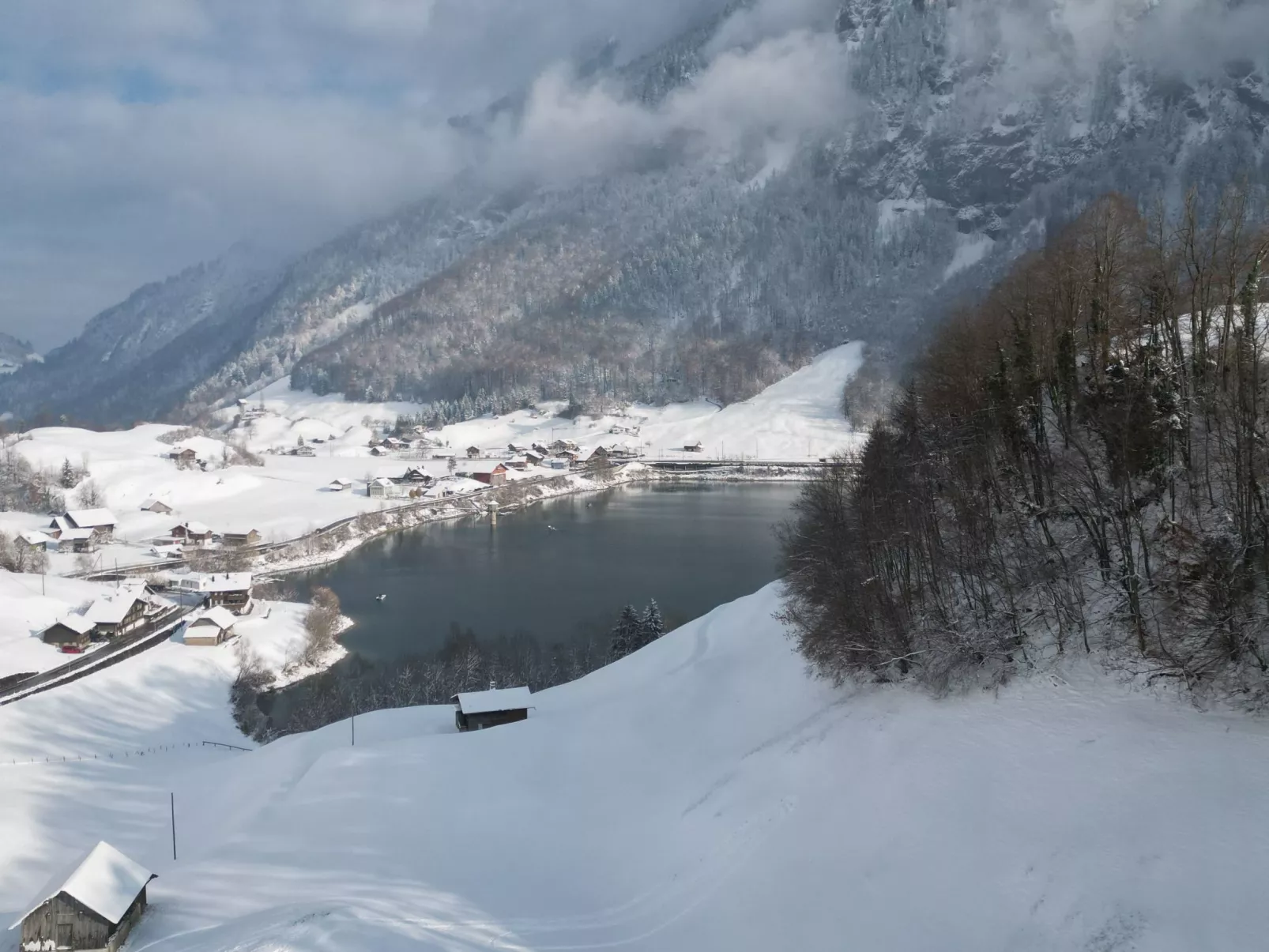 Chalet Oasis-Outside