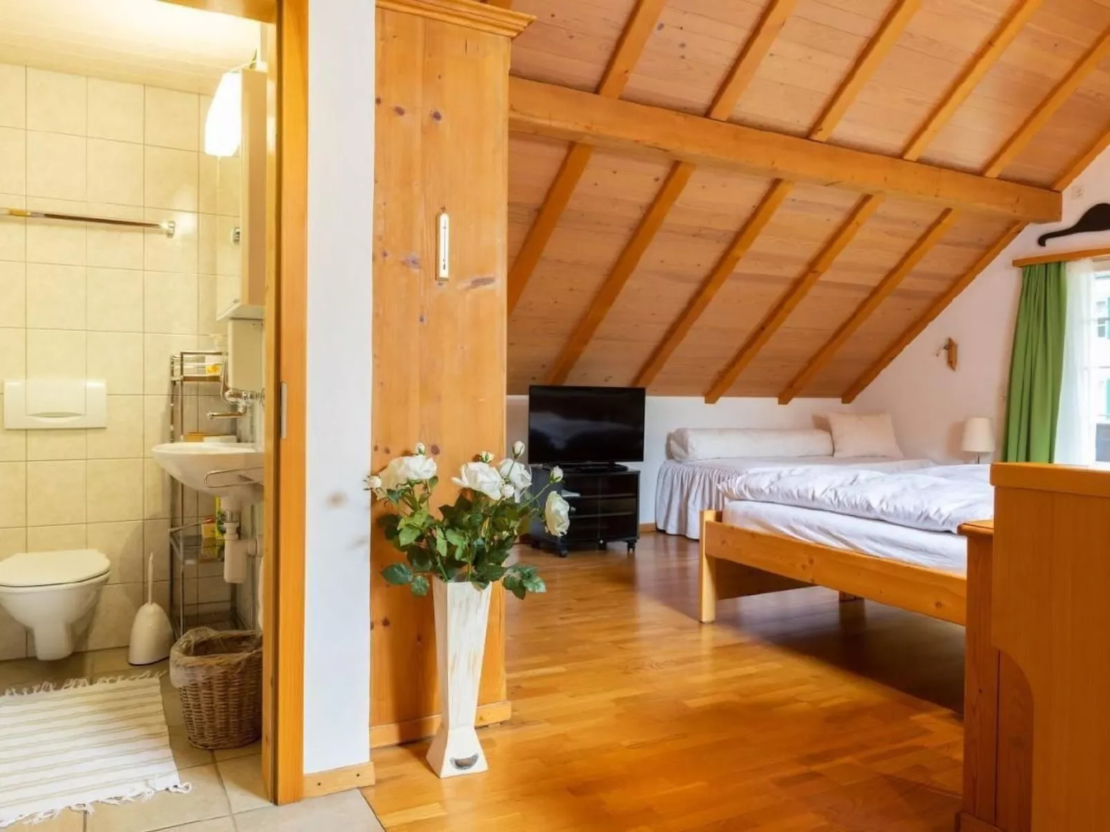 Unterkunft auf 2 Etagen-Inside