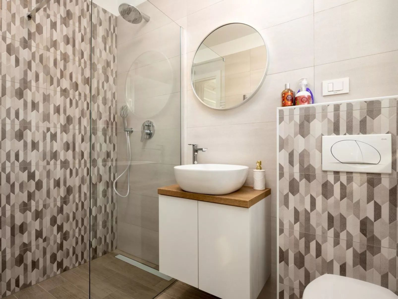 Villa Bura mit Pool und tollem Ausblick-Dedans