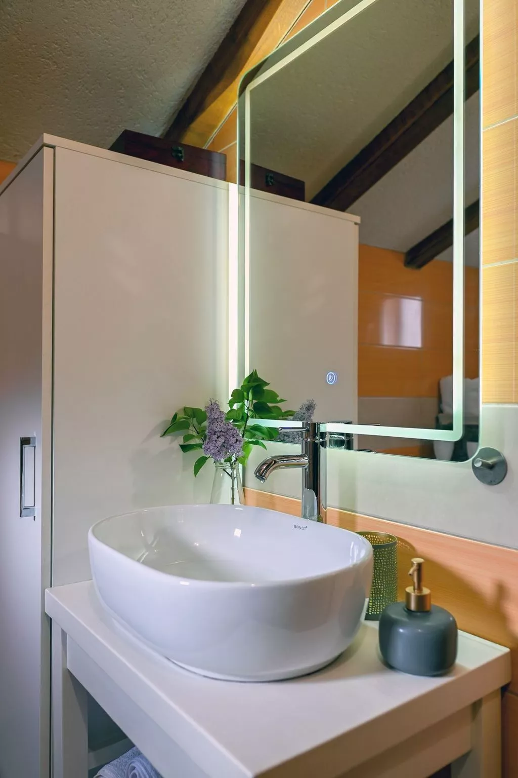 Freistehendes Ferienhaus in Duge Njive mit Privatem Pool-Inside