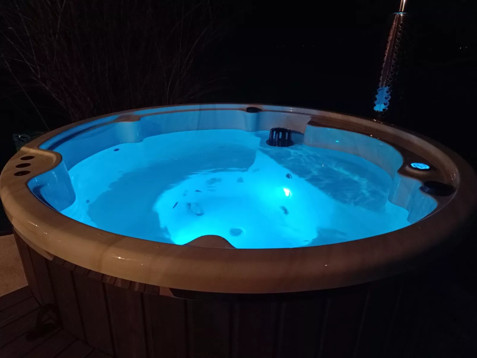 Haus in Sleme Skradsko mit Whirlpool und Parkplatz-Outside