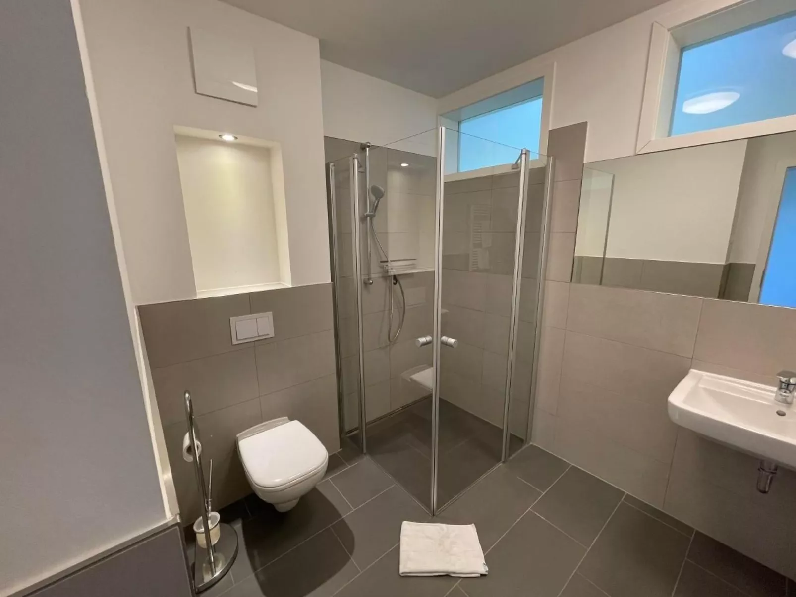 Weisses Traumschloss an der Ostsee-Drinnen