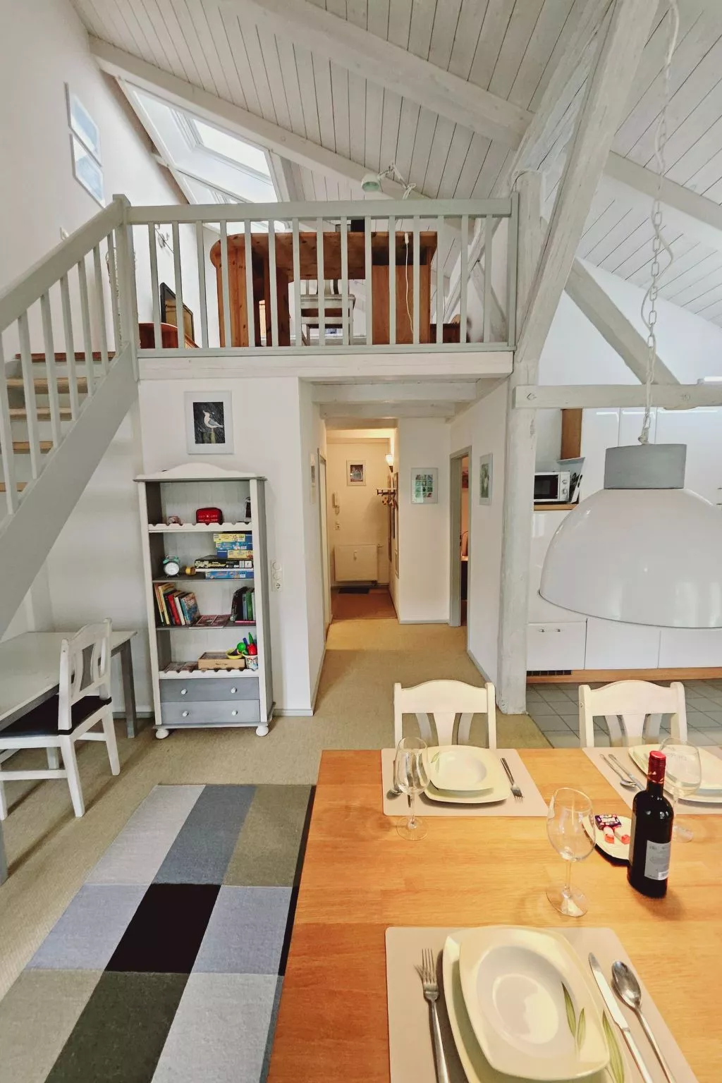 Gutshof-Ambiente 5-Drinnen