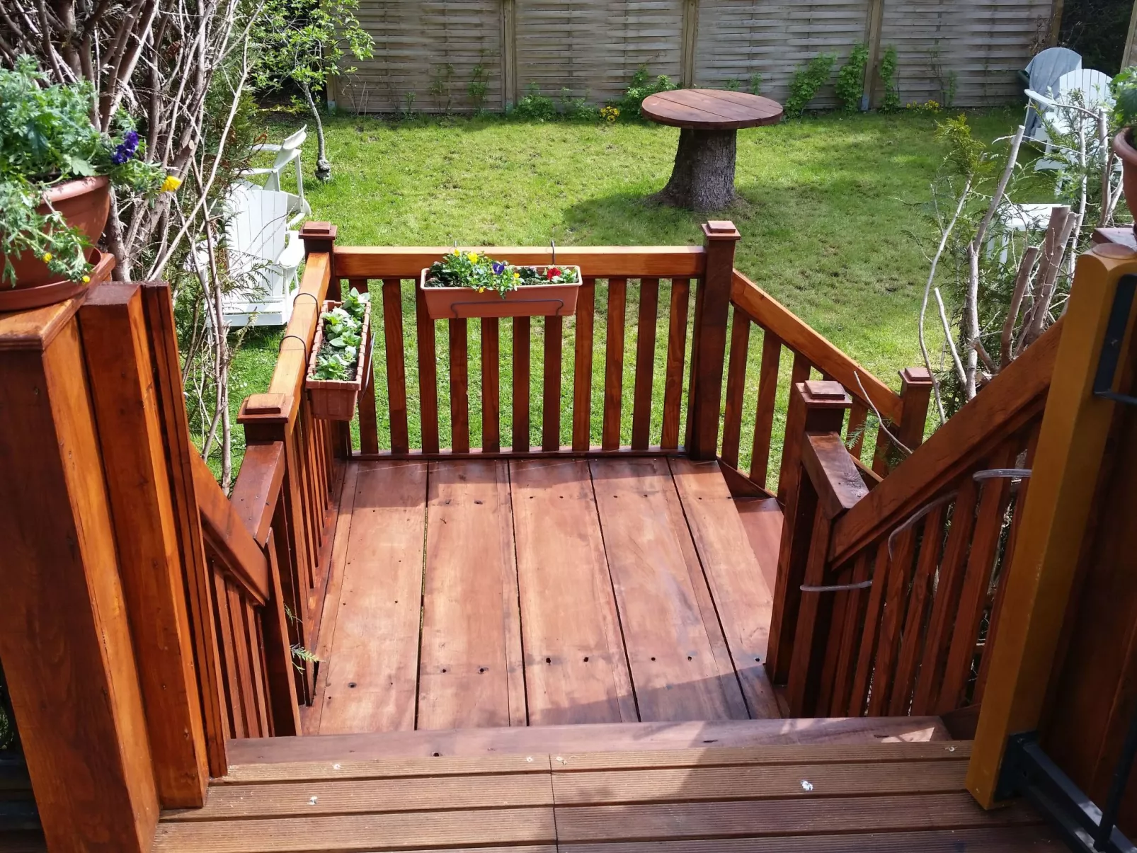 Mit Garten, Grill und Terrasse-Draußen