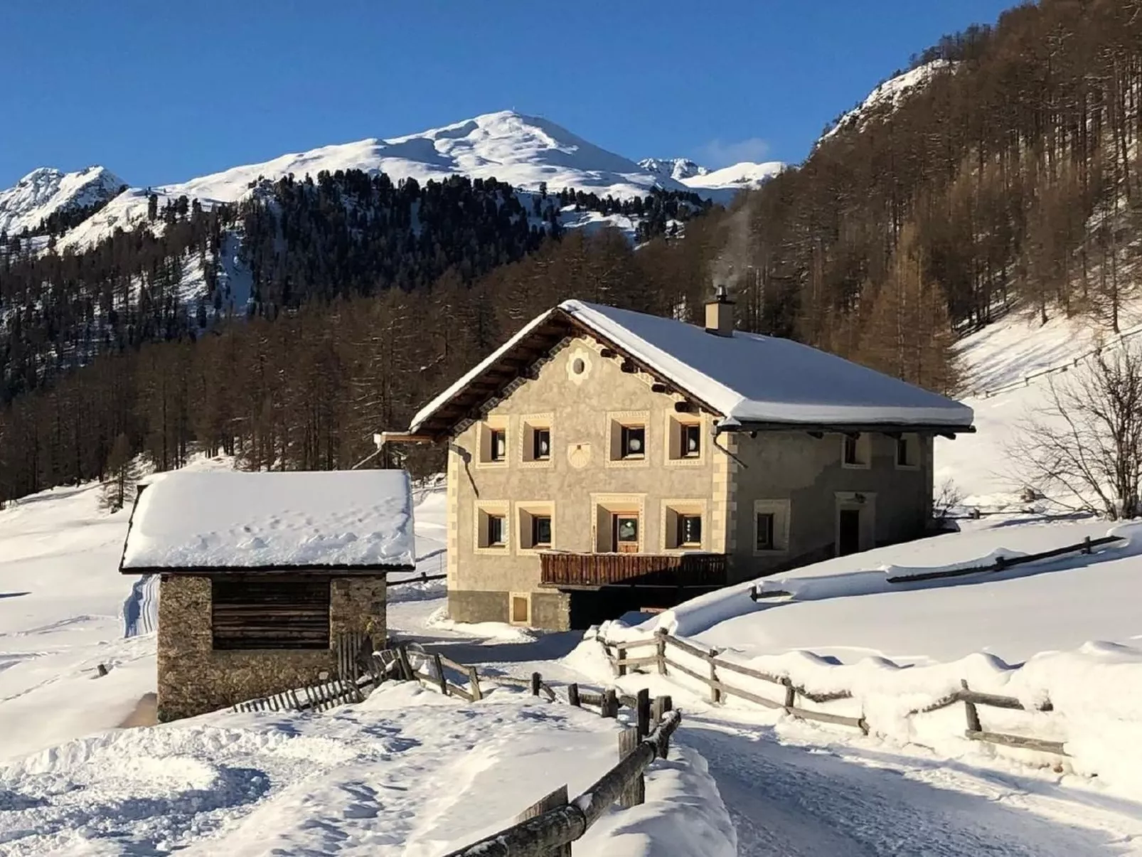 Haus Lü D'aint-Draußen