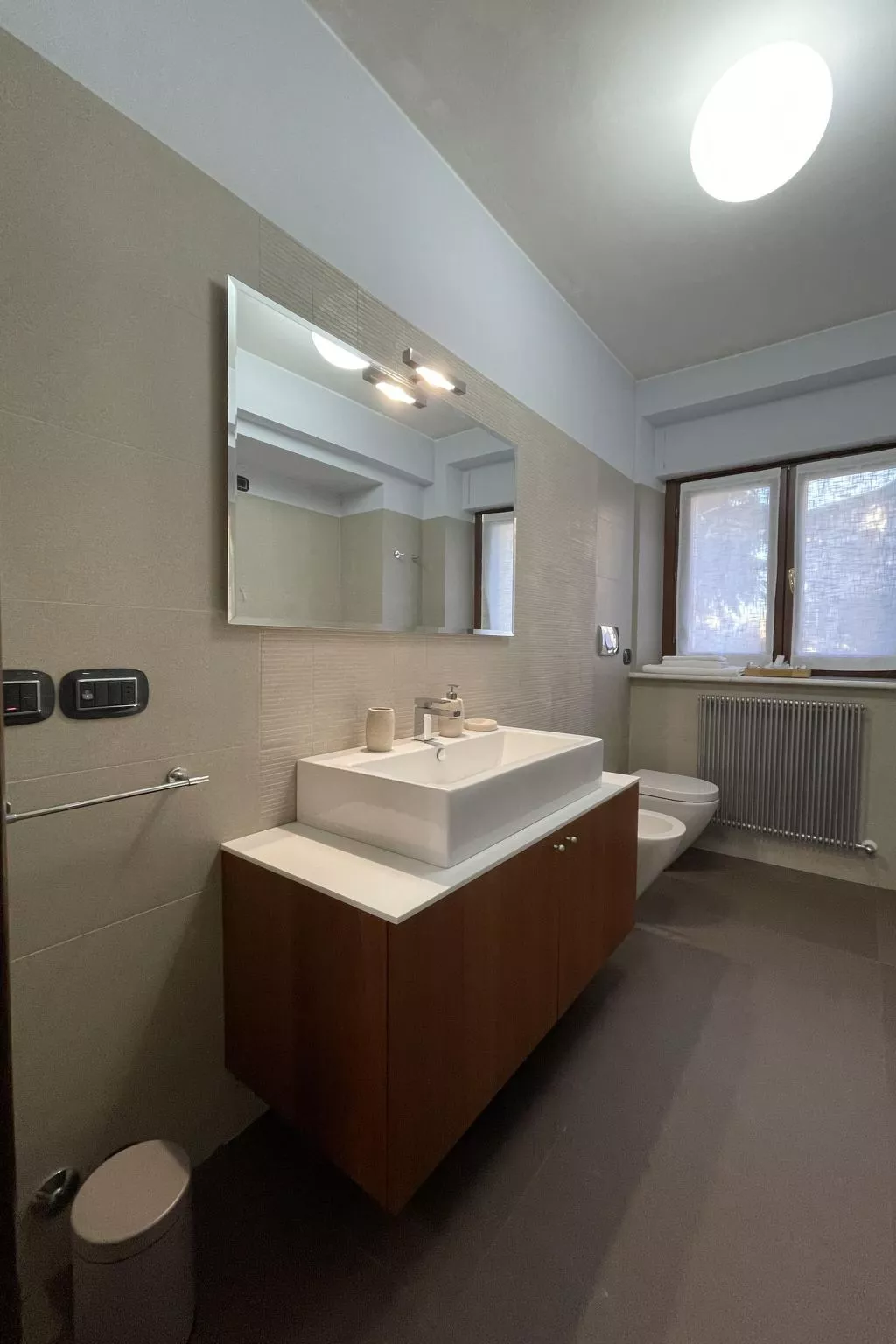 GROSSE LUXUSWOHNUNG-Inside