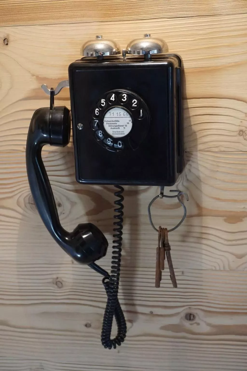 Wollhaus Oberzwirgi-Drinnen