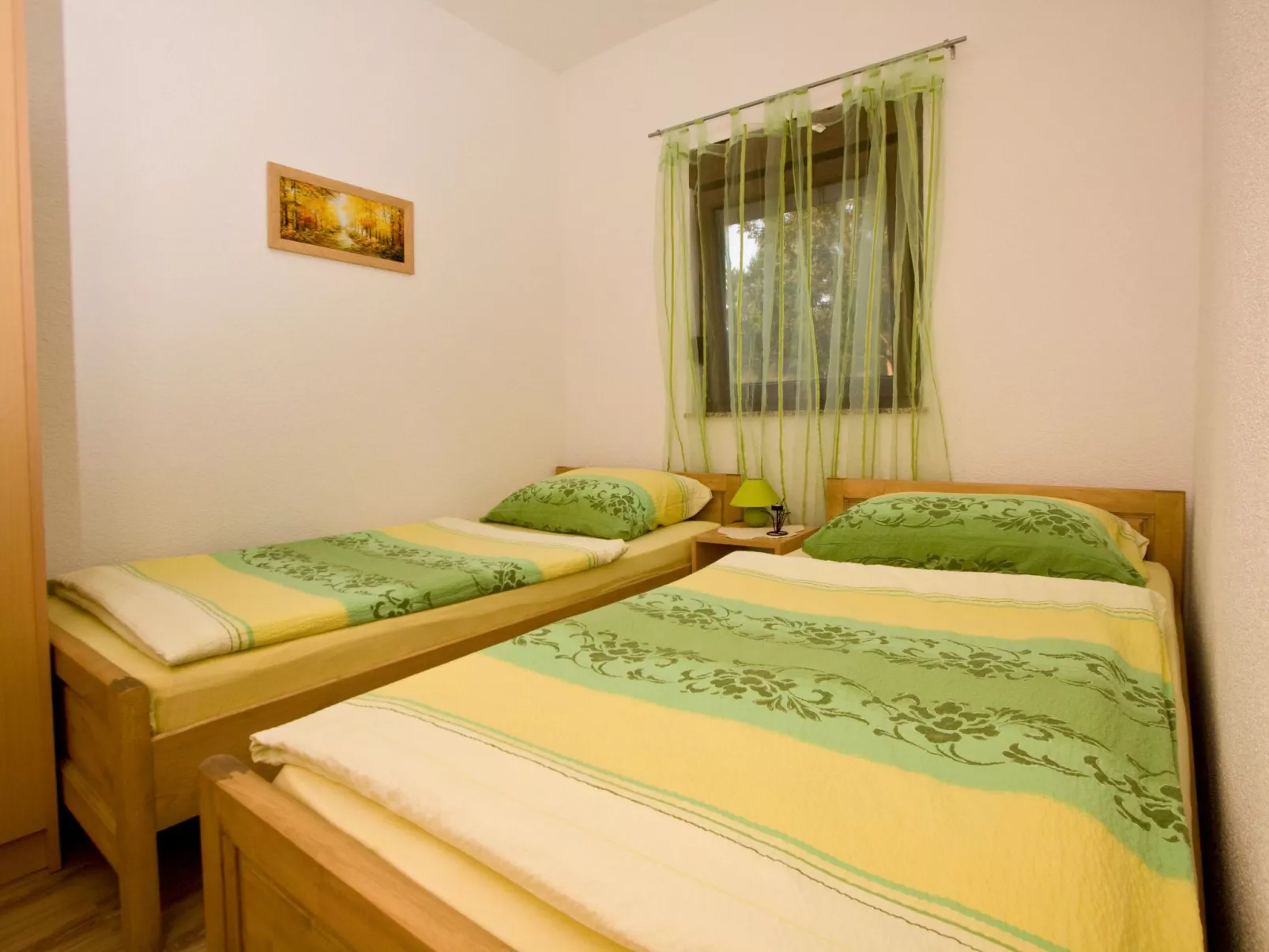 Mit Garten, Grill und Terrasse-Inside