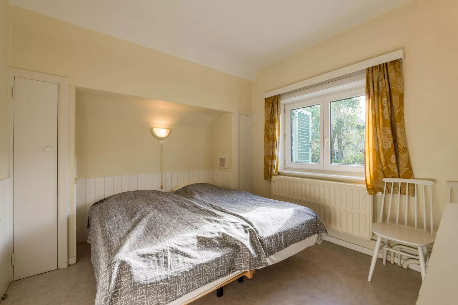 Tamalone-Bedroom