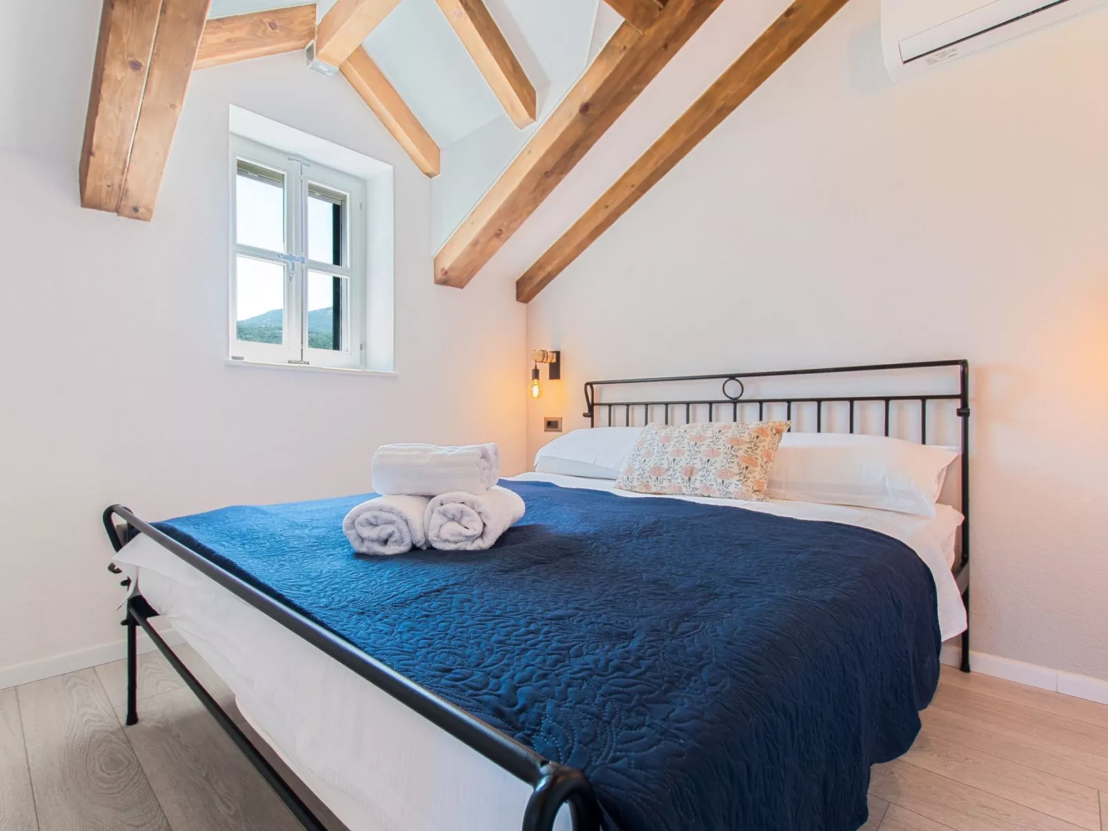 Villa Le Adria - Privater HotTub- Kostenloses Parken am Strand-Image-tags.info