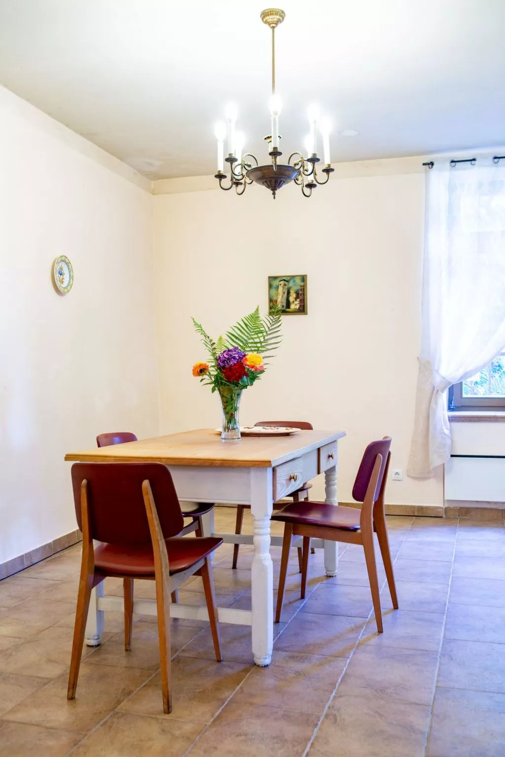 Anwesen "Villa Anton" mit eigenem Pool-Drinnen