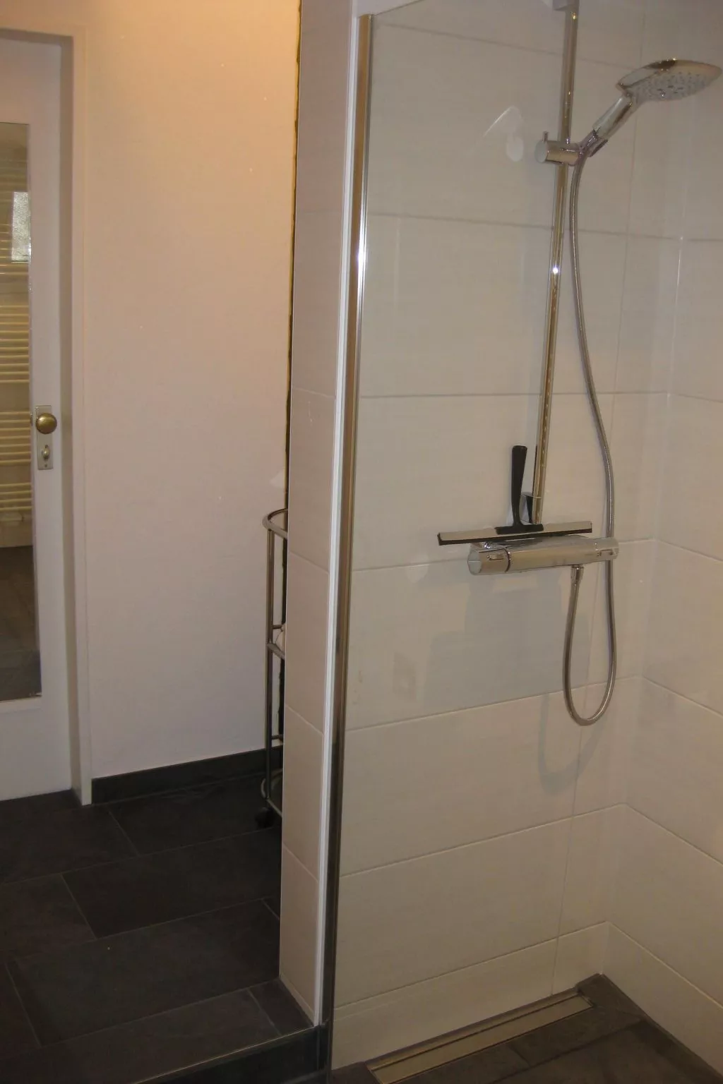 In ehemaliger Dorfschule am Dorfrand-Drinnen