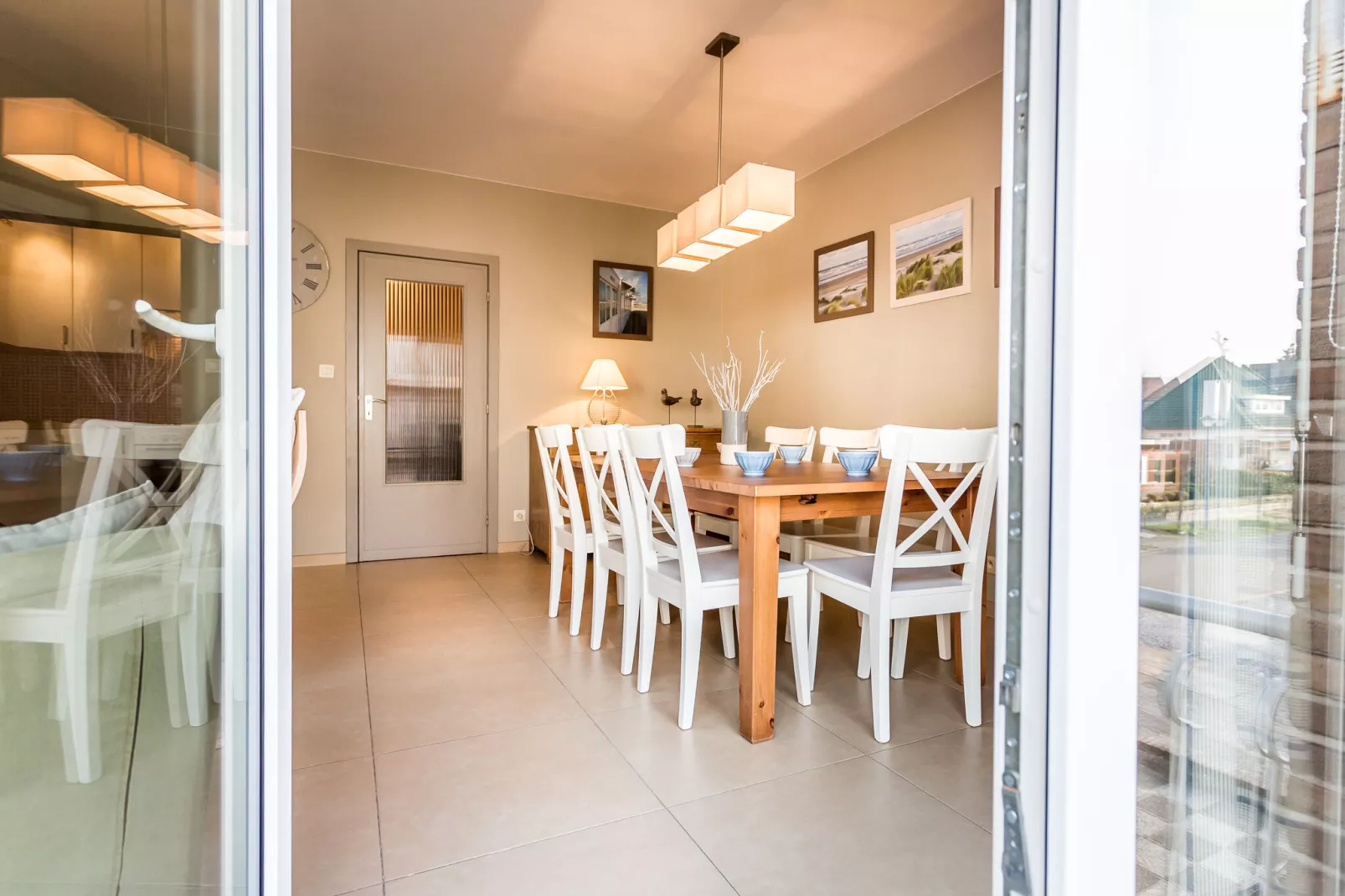 Argenteuil 1-1-Dining room