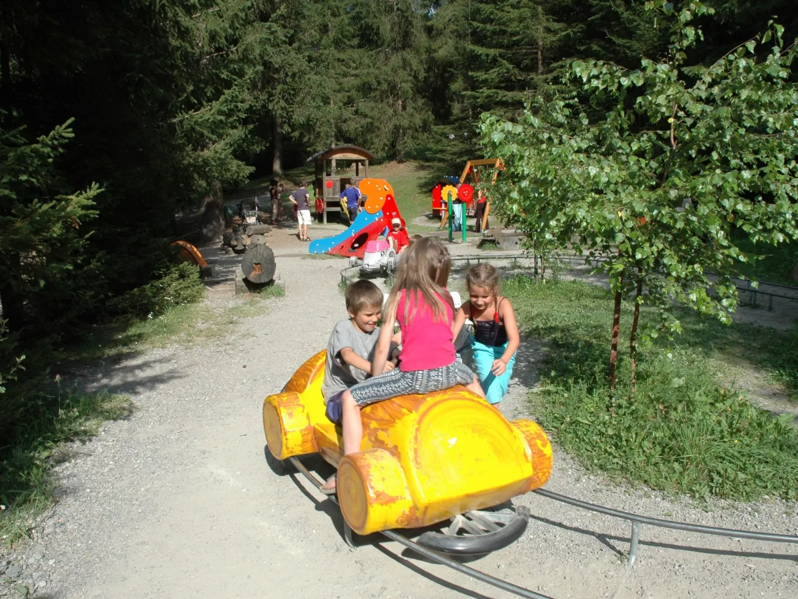 In Strassen mit Privatem Pool-Outside