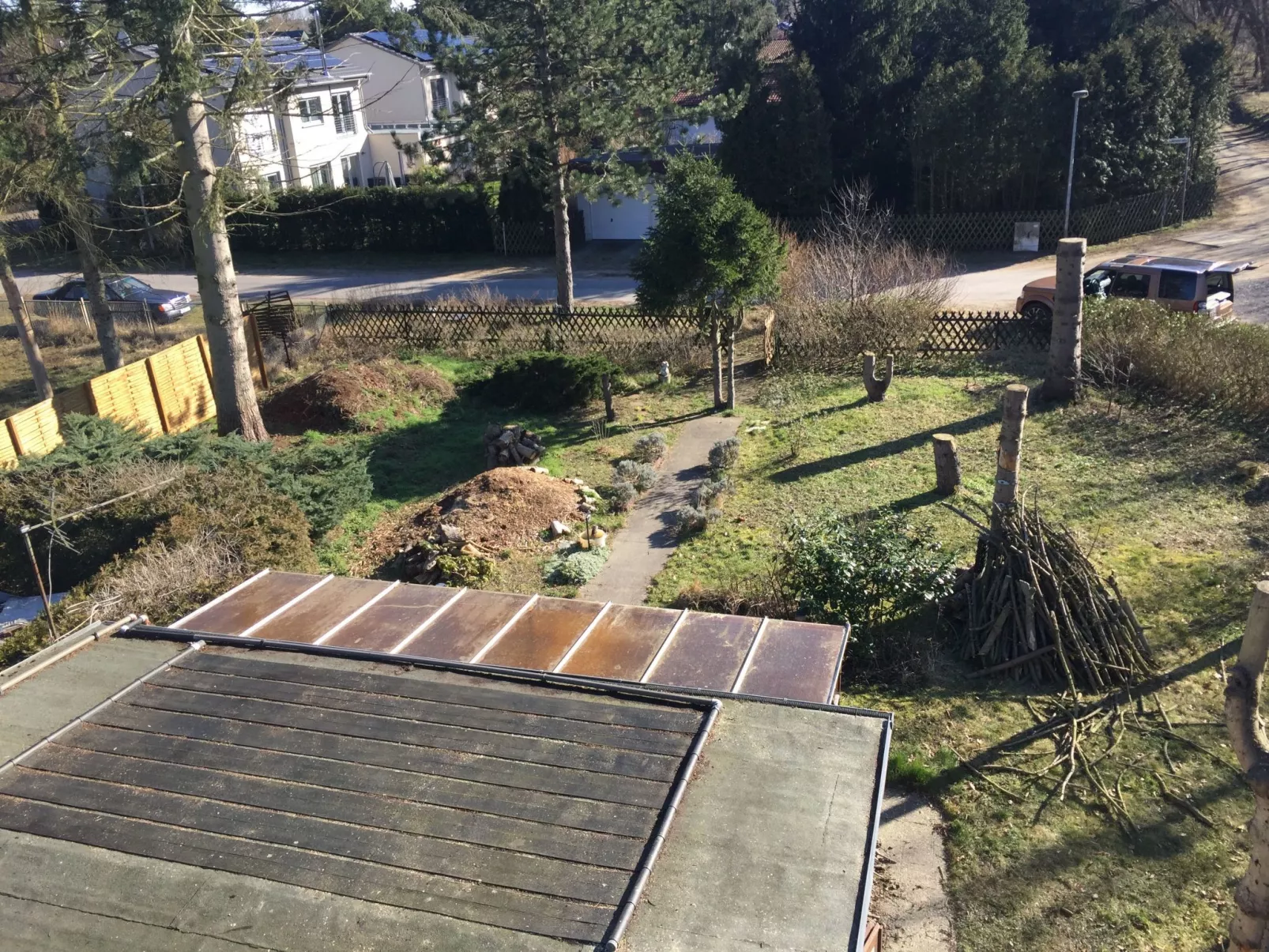 Datscha im Grünen-Draußen