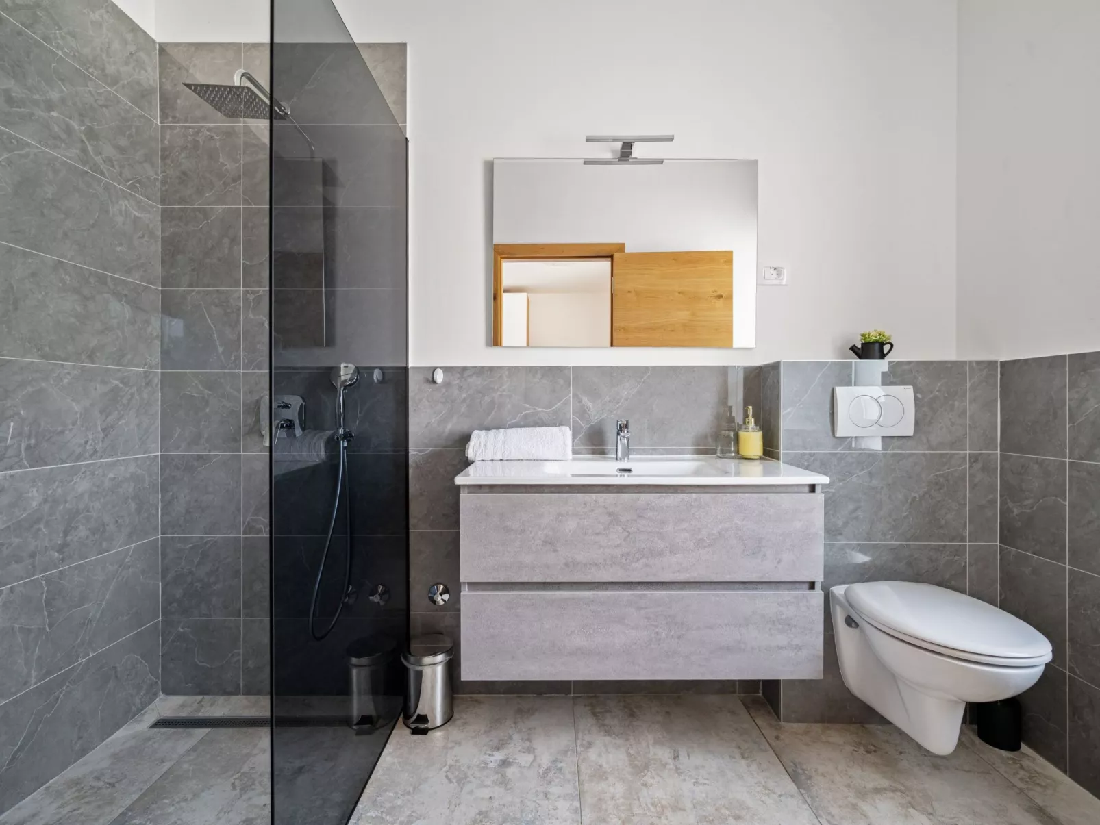 Sunset Villa B-Dedans