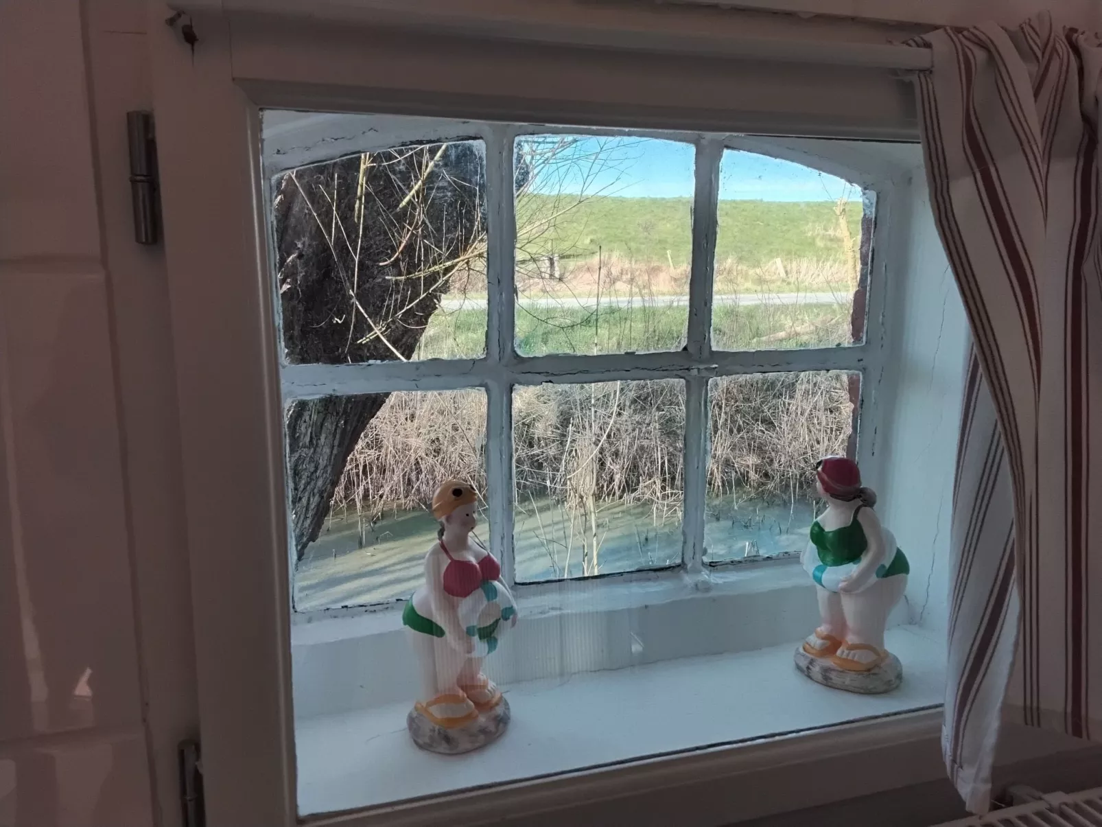 Auf zwei Etagen mit Gartennutzung-Draußen