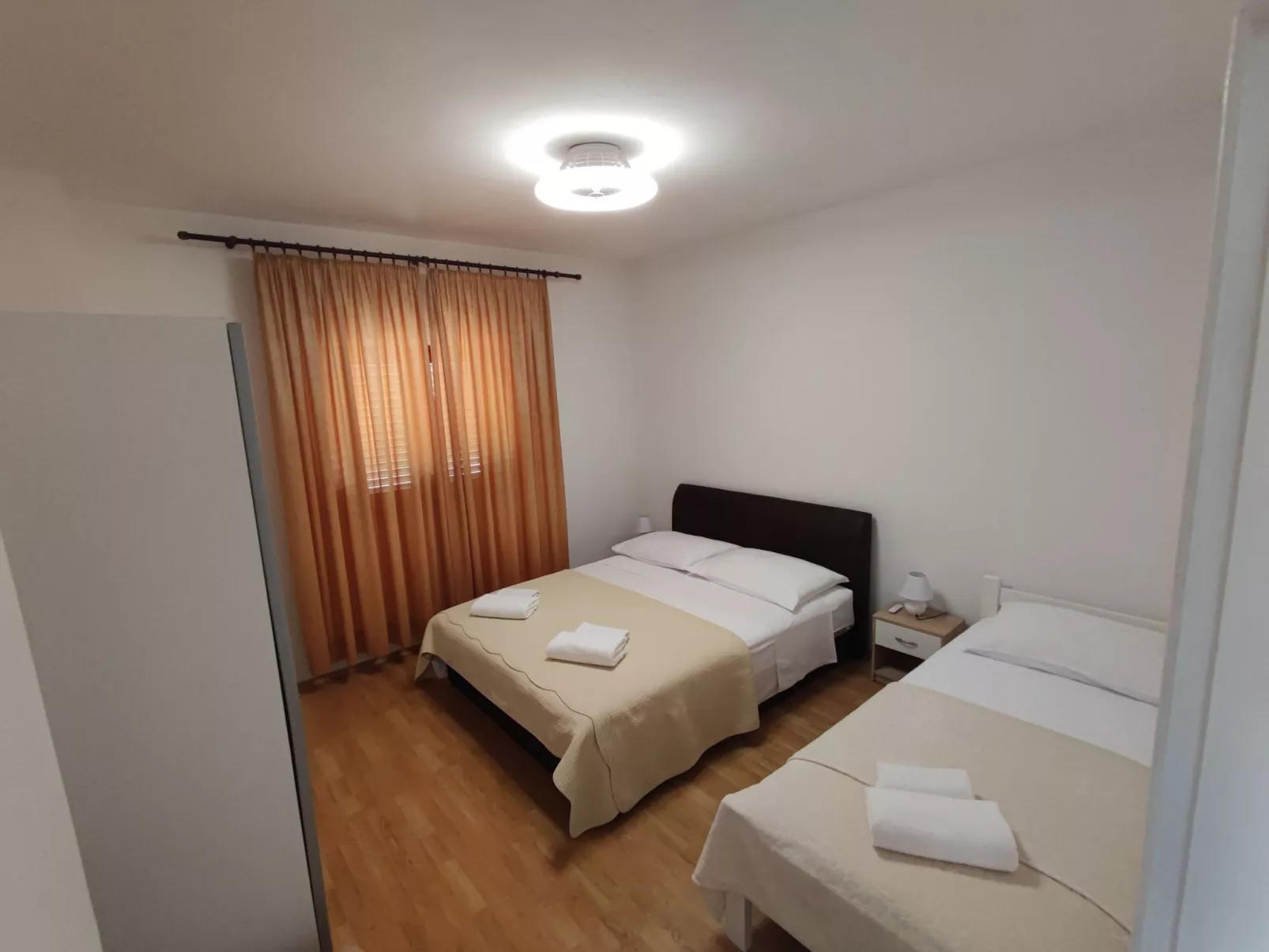 Angenehmes Haus in Posedarje mit großem Garten-Drinnen