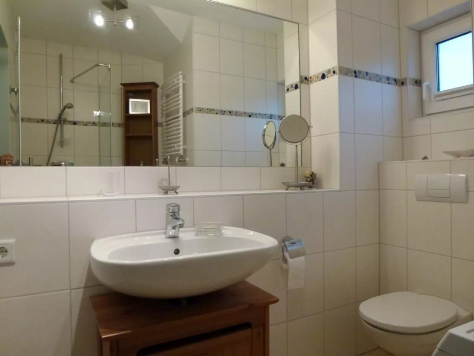 Mit großer Terrasse und herrlicher Aussicht-Dedans